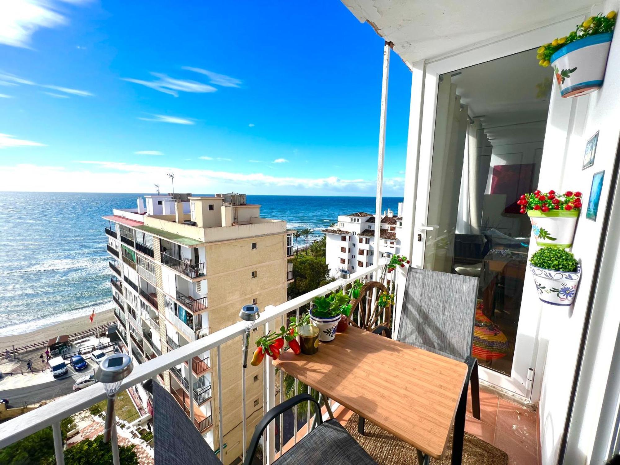Aamazing ! On The With Pool Close To Everything Apartment Mijas