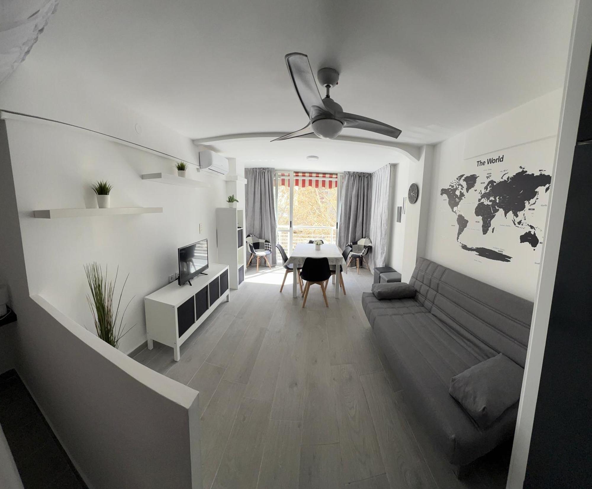 Caballos Lux Playa Levante Apartamento *