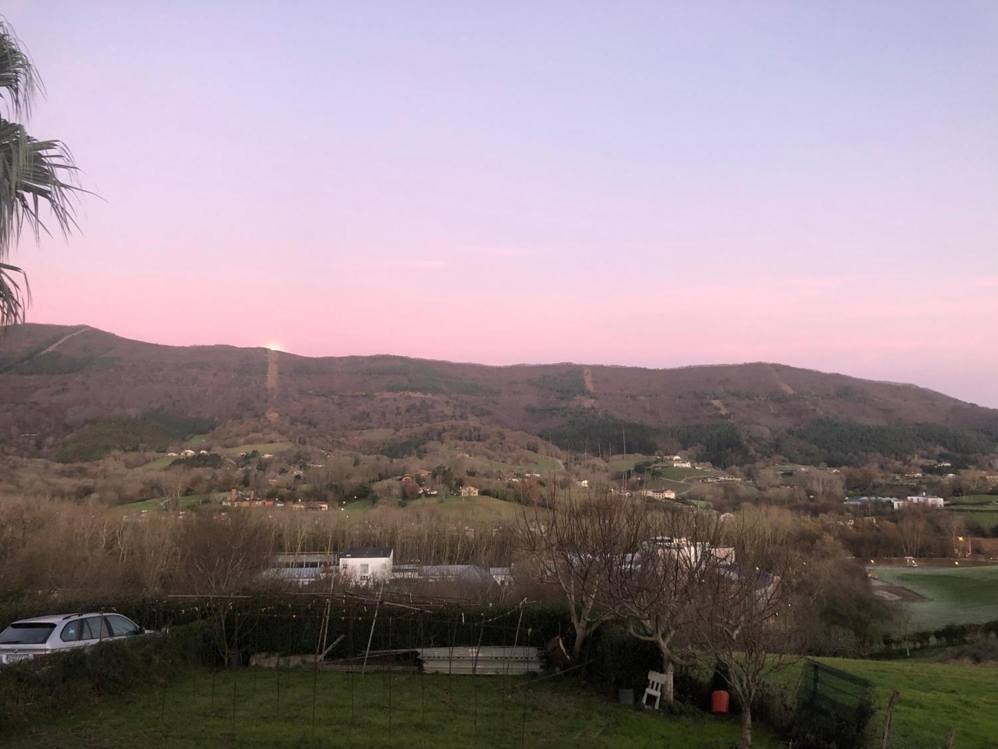 Casa Iparra Txiki Berri * Irun