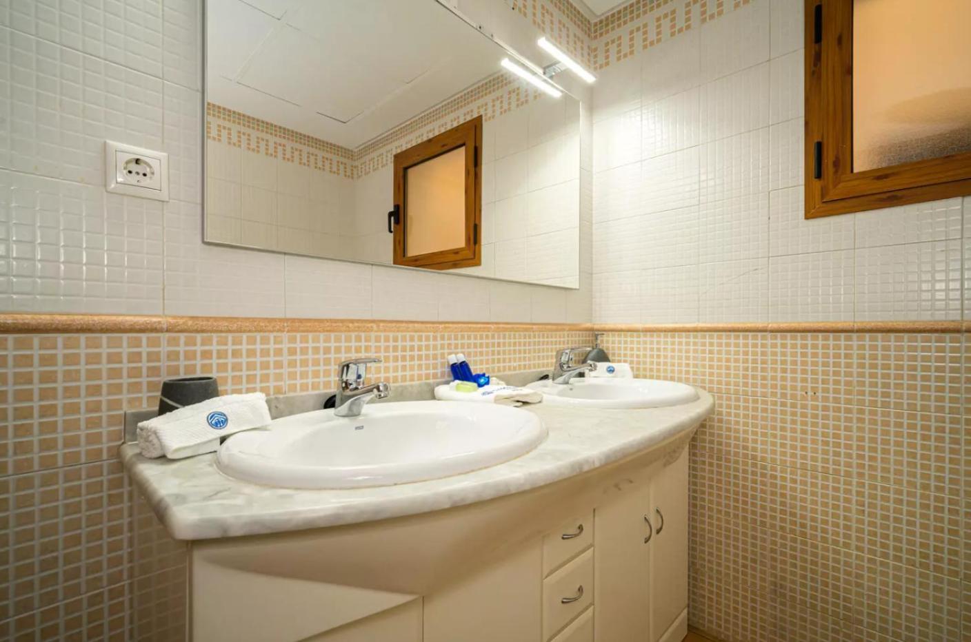 E041 Albir Apartment