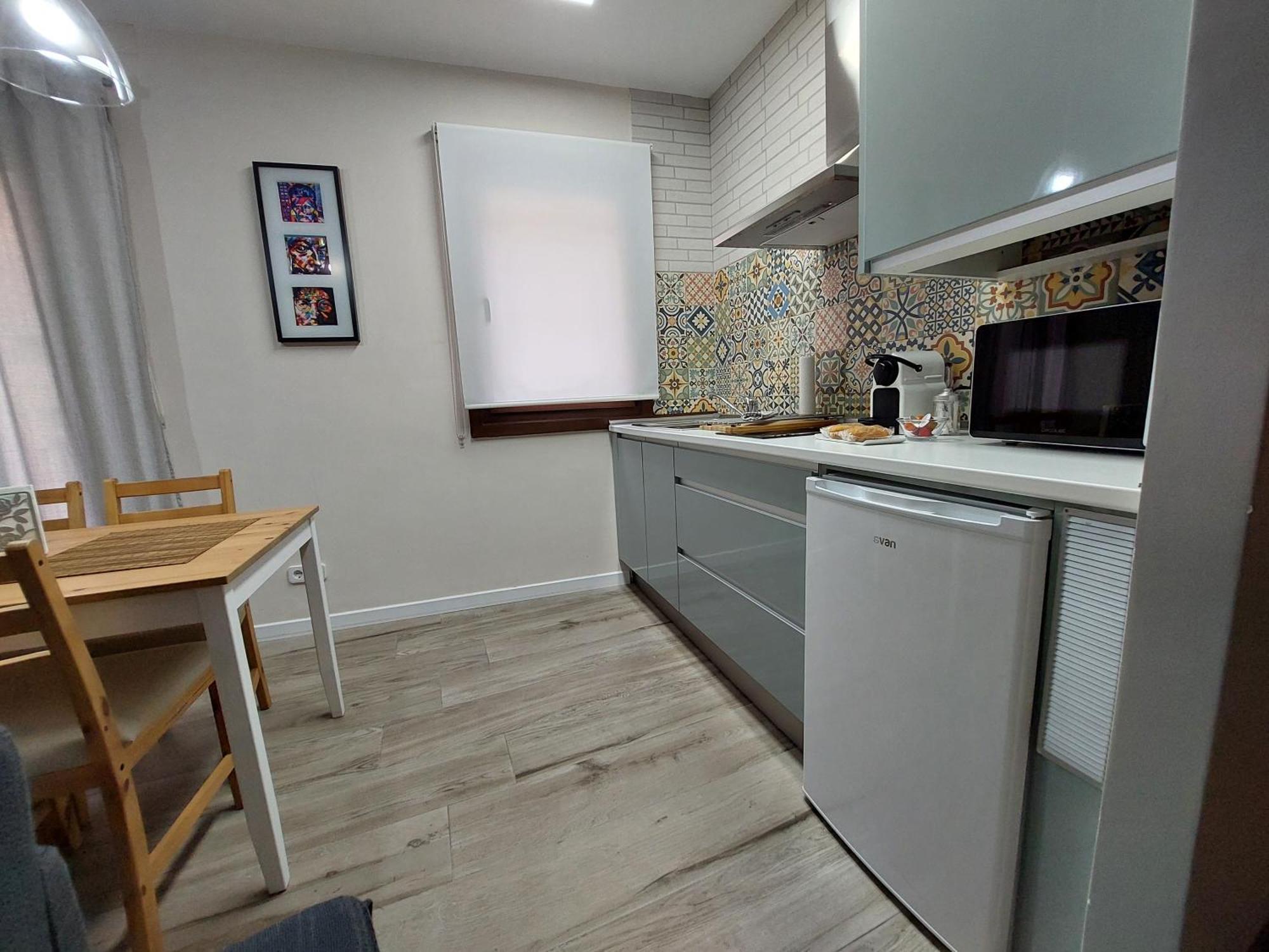 Toledoaloja - Estudio En Apartamento *