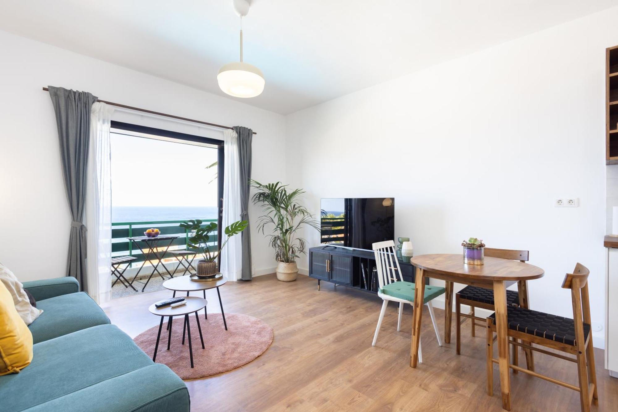 Home2book Bright Sea Views & Pool Bajamar (La Laguna)
