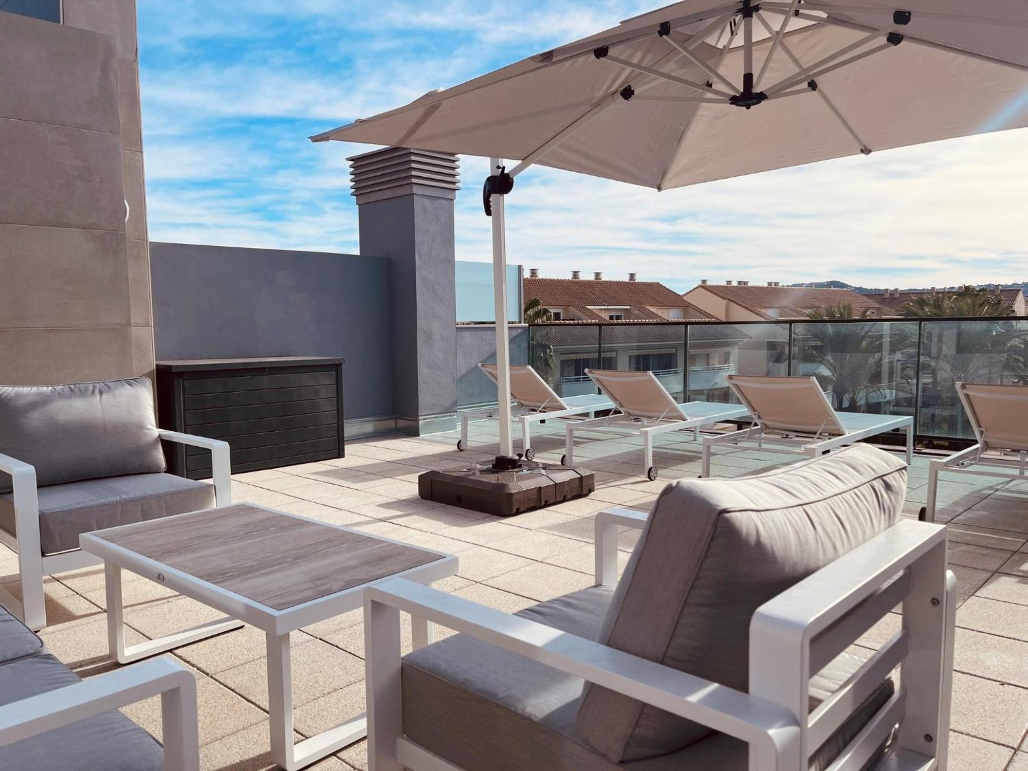 House - Penthouse With Private Rooftop Terrace * Jávea