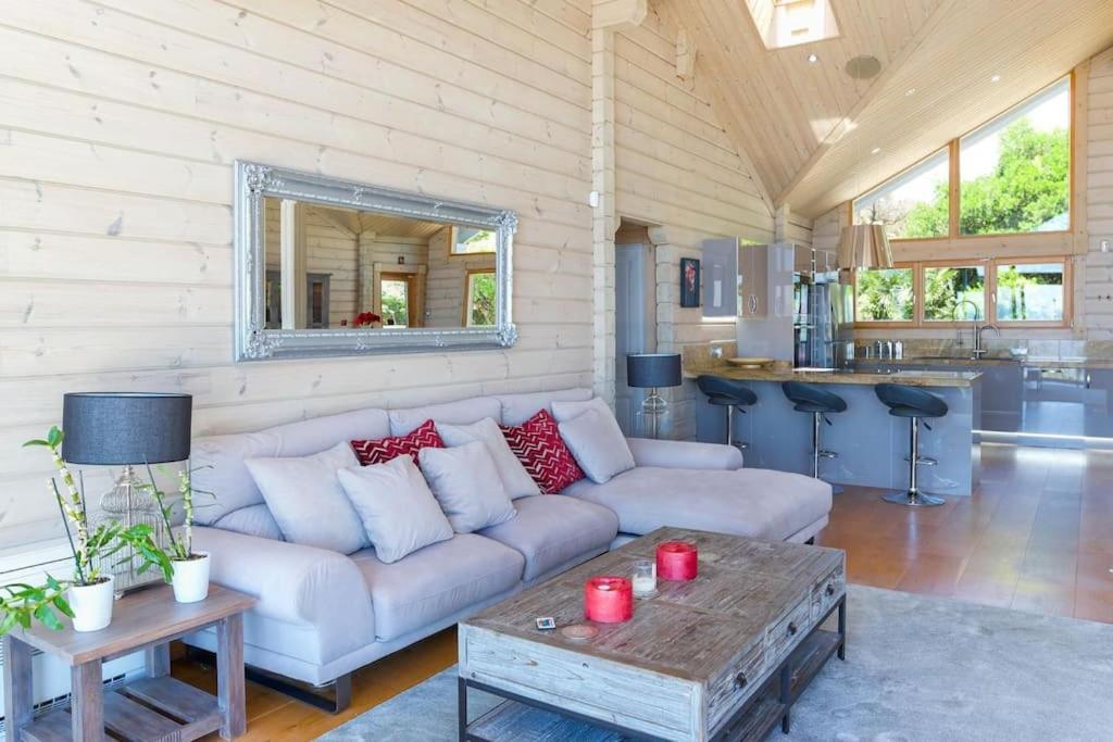 Casa Micheal - Luxury - El Cuarton,