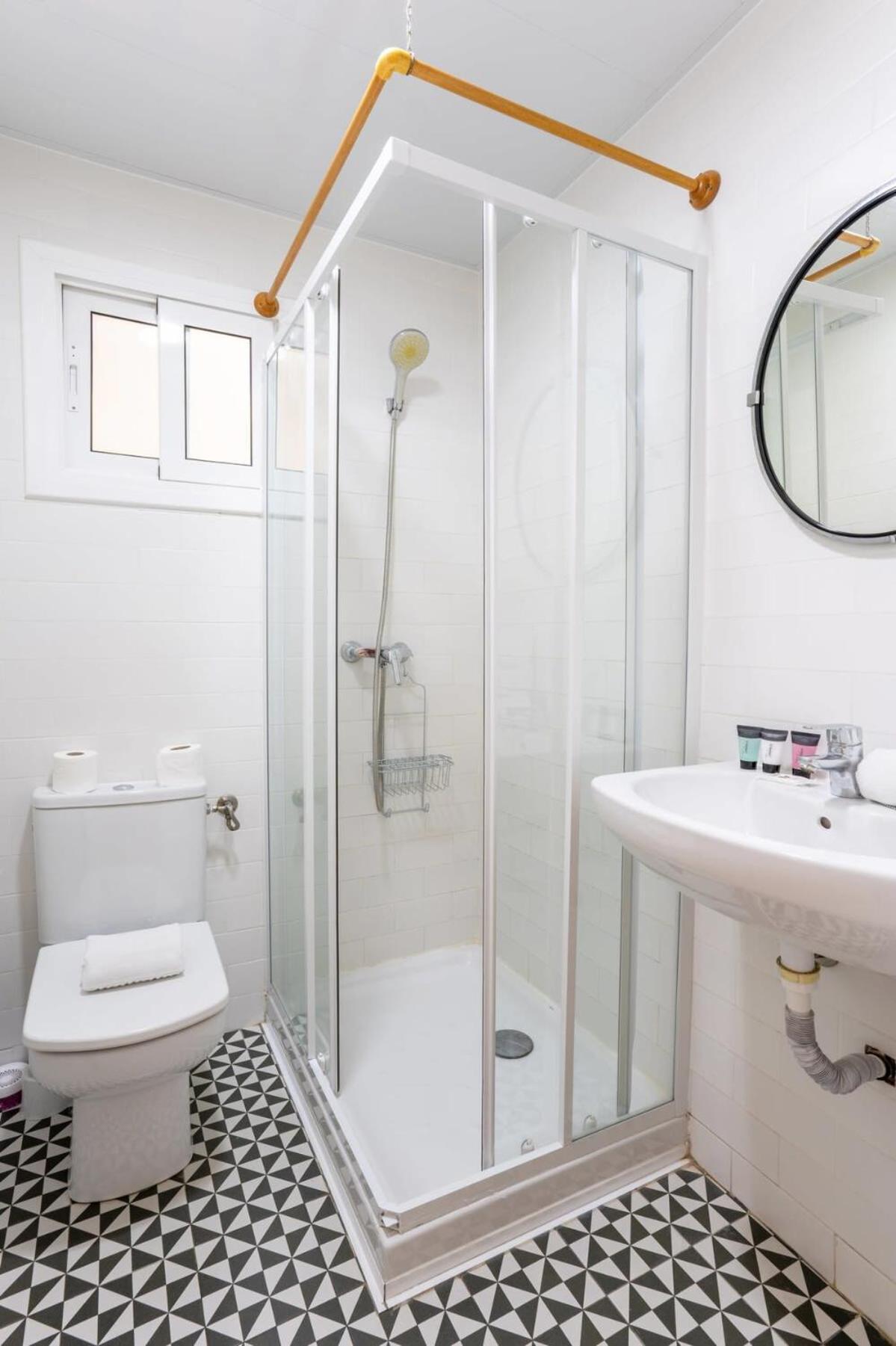 Bright 4bd With Terrace Near Arc De Triomf Apartment