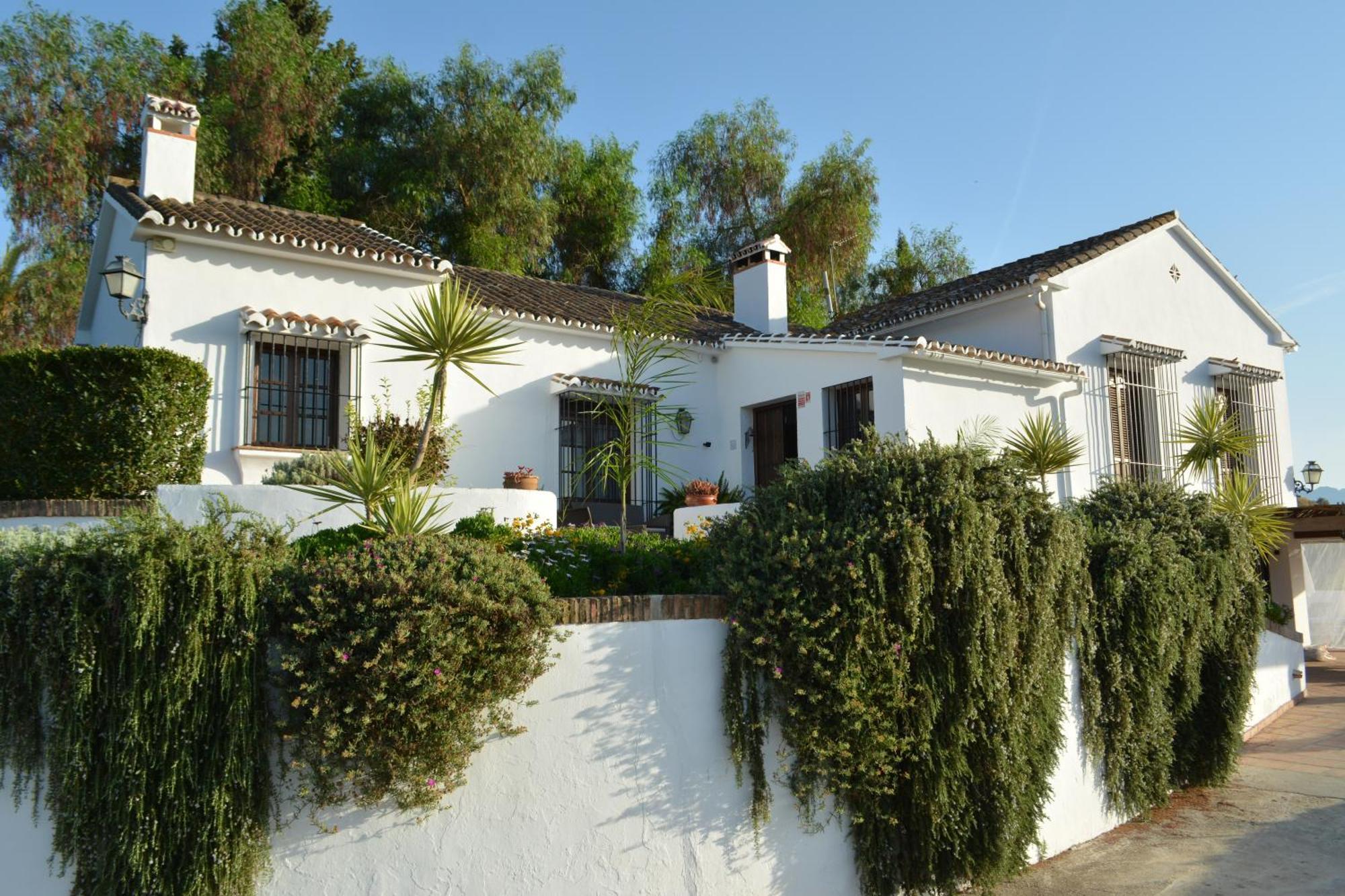 Vega Fahala Organic Orchard & Vacation Holiday home Alhaurin el Grande