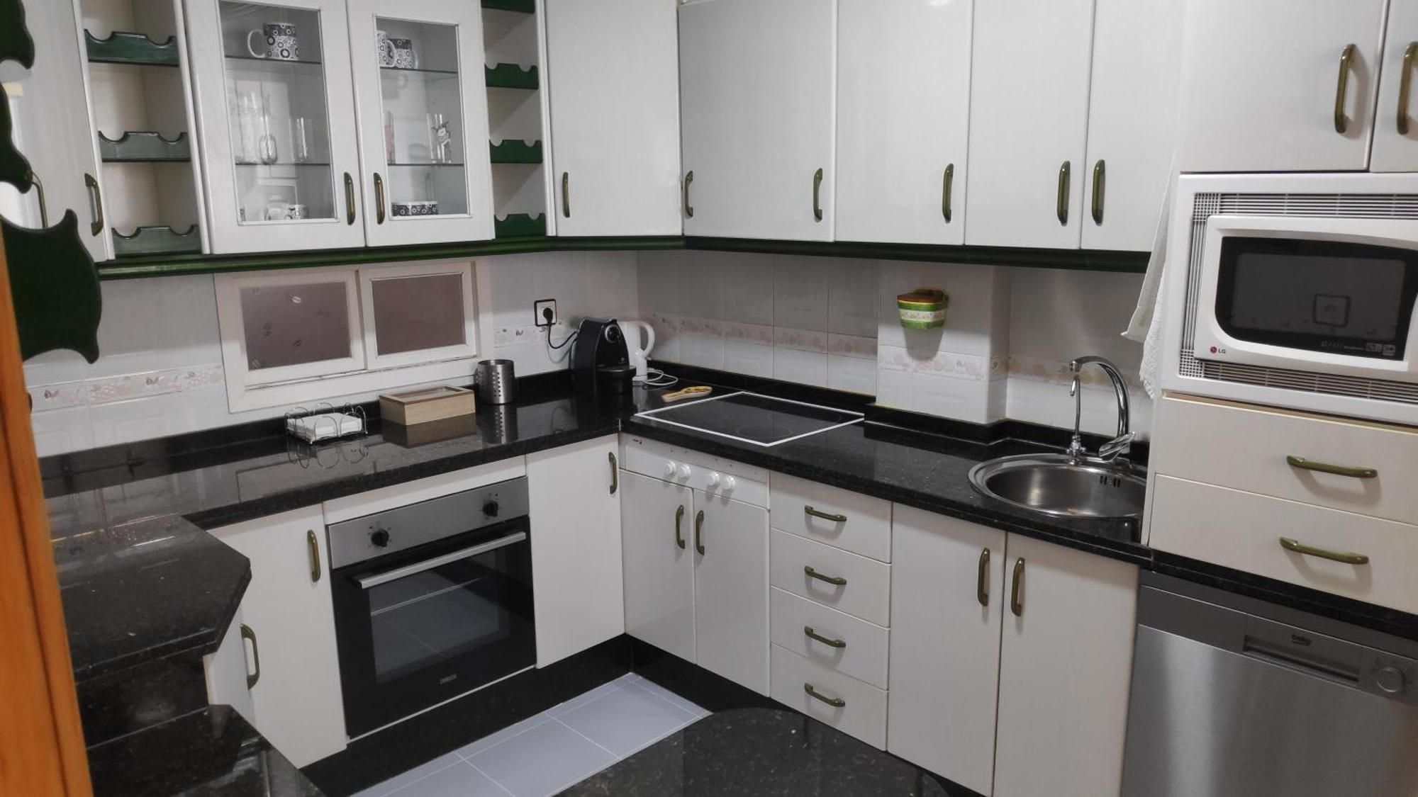Duplex San Lorenzo 2 Parking Gratuitos Y Piscina