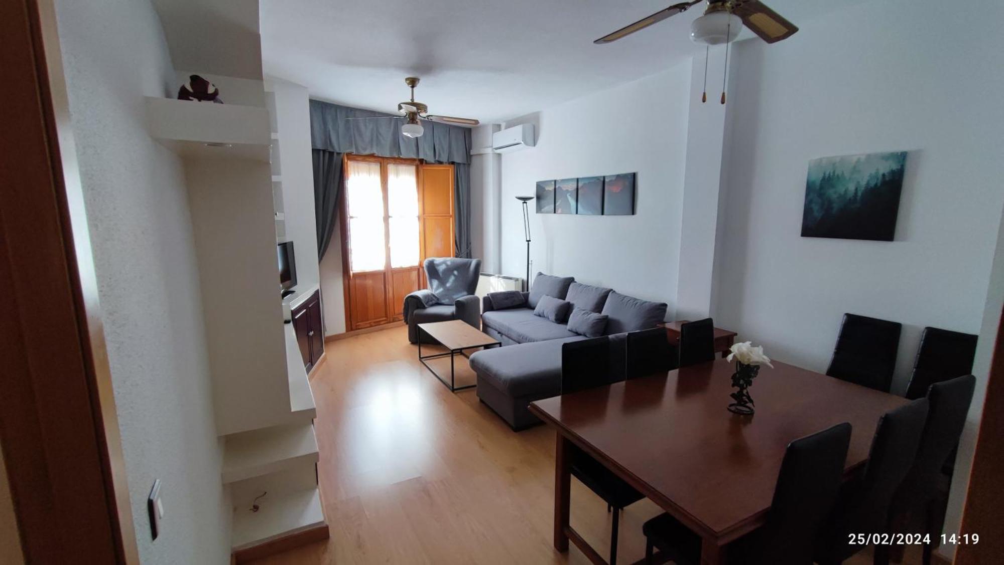 Apartment Duplex San Lorenzo 2 Parking Gratuitos Y Piscina