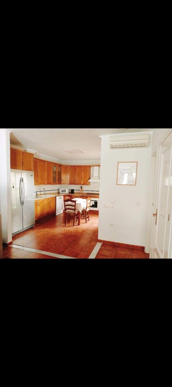 Casa Familiar Al Lado De La Playa