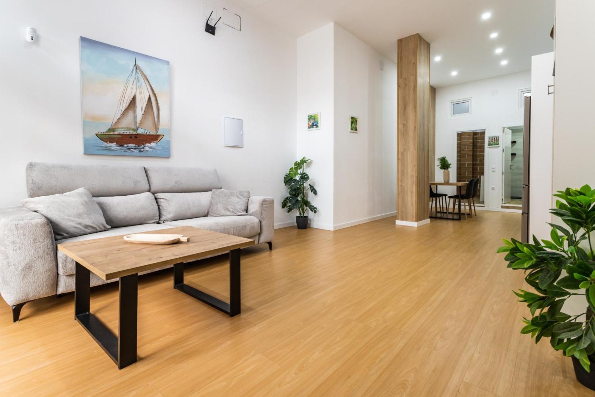 Apartamento Sur 2 Estudios Industriales