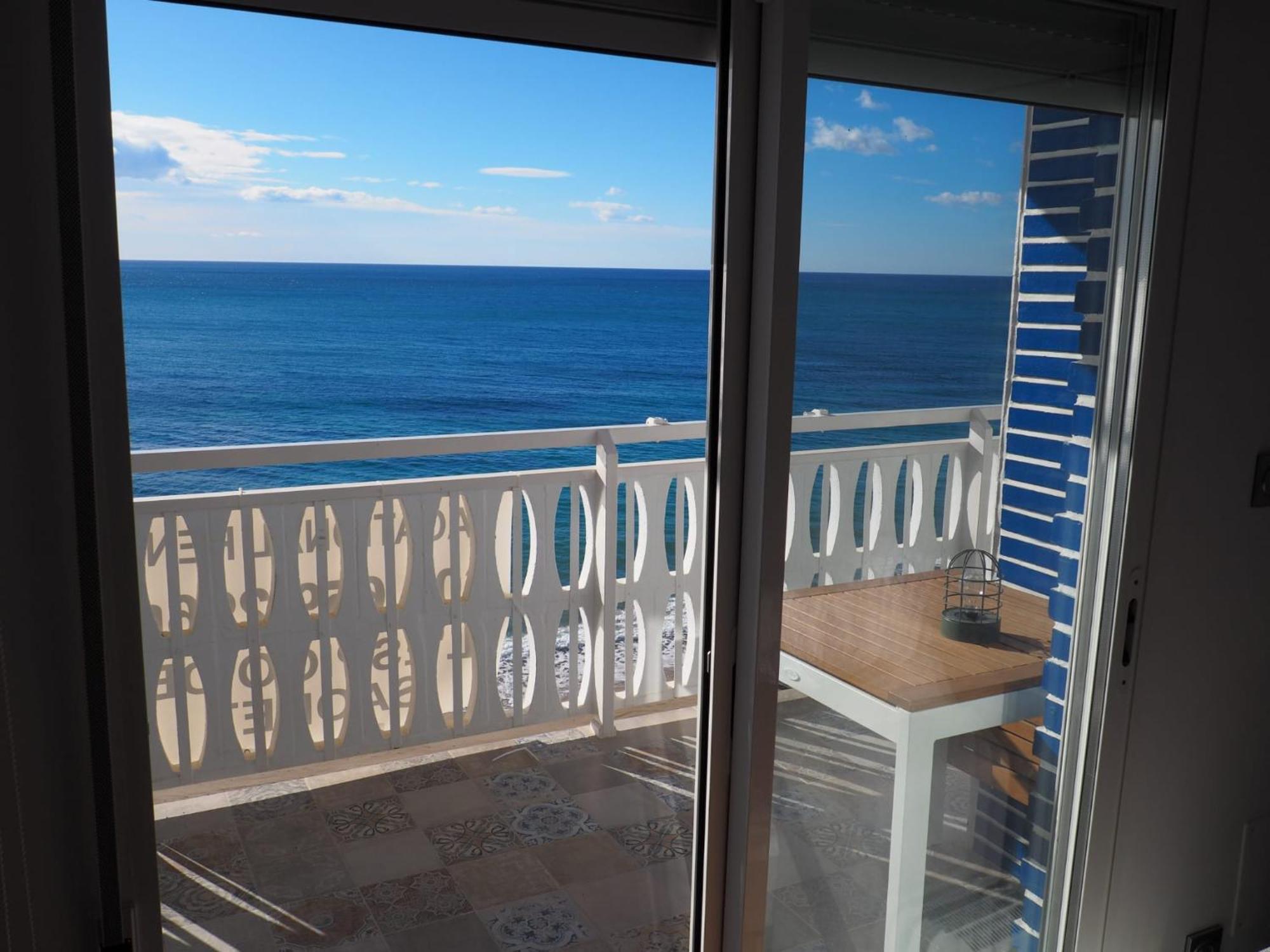 Apartamento L'espigo De Saoret Primera Linea Playa Centro Soleado Y Recien Renovado