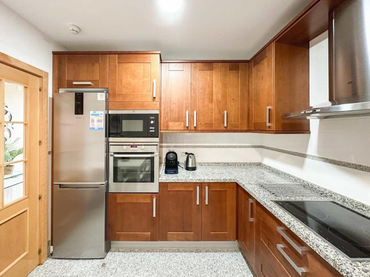 Apartamento Sea Views Indoor Pool Sauna Gym Wifi *