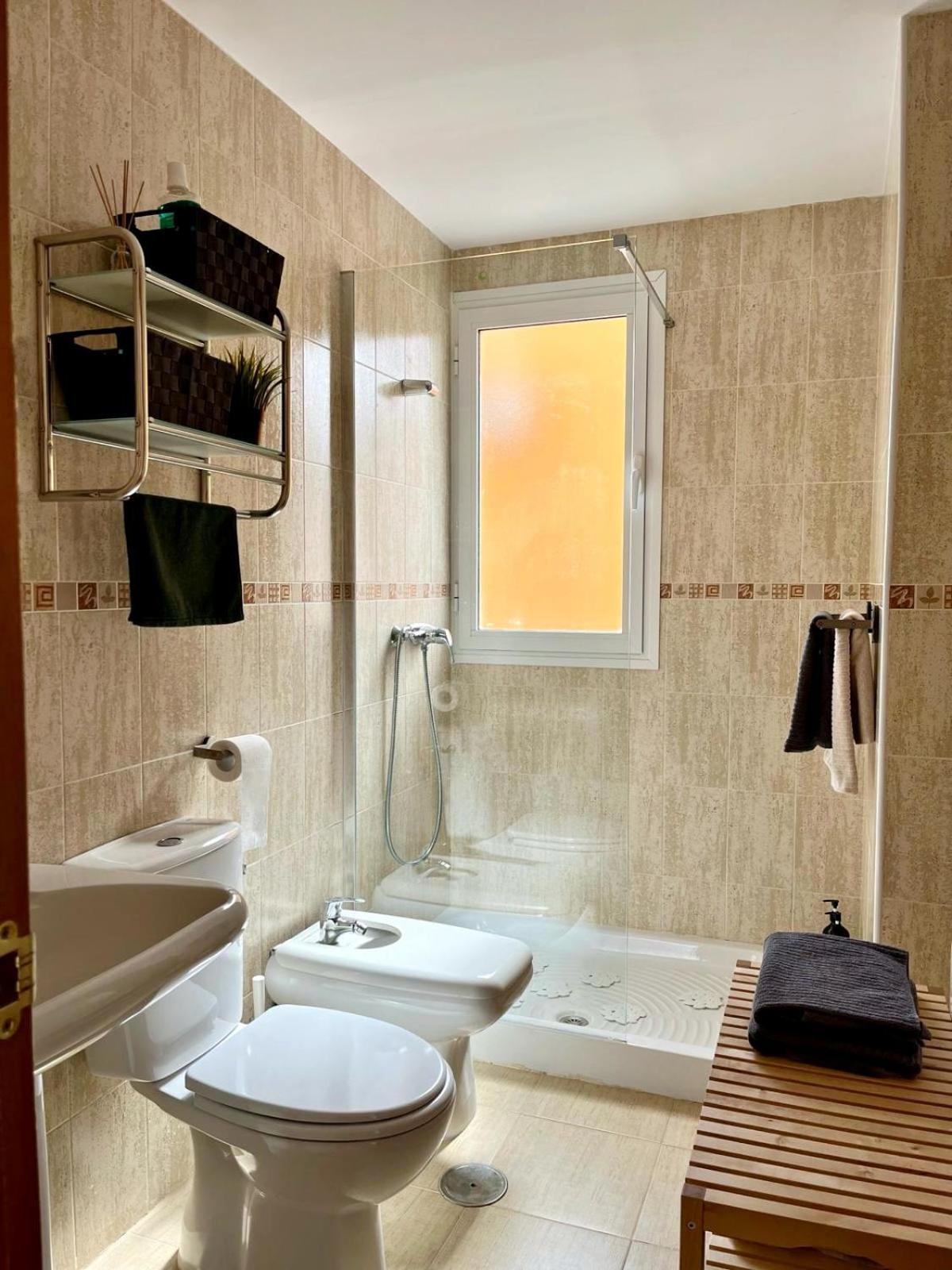 Casa , Dilar, Granada Con Jardin Y Piscina *