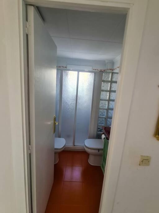 Beachside 2-bd Near Barcelona