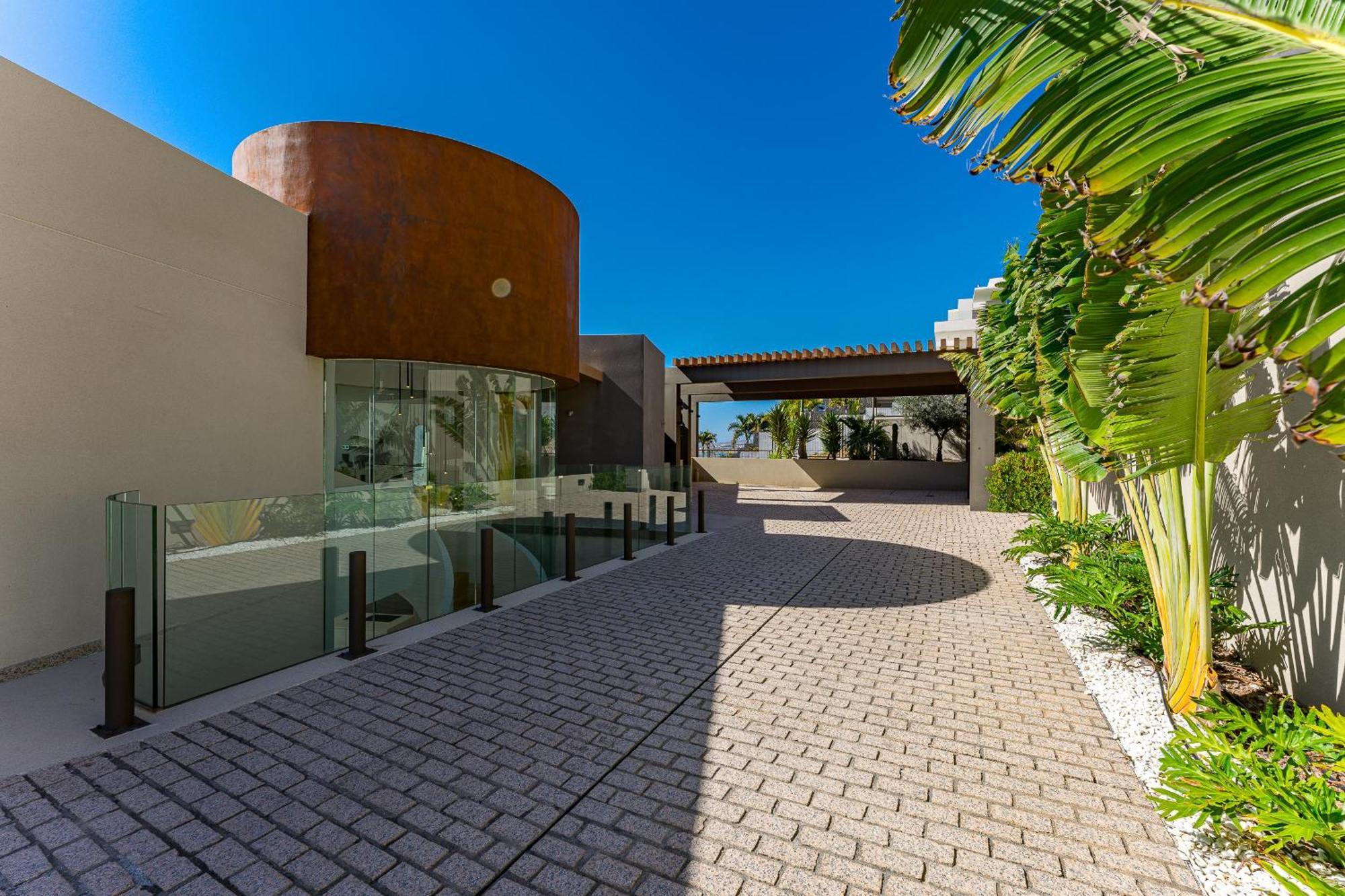 Serenity Heights - Luxury Concierge Services Villa
