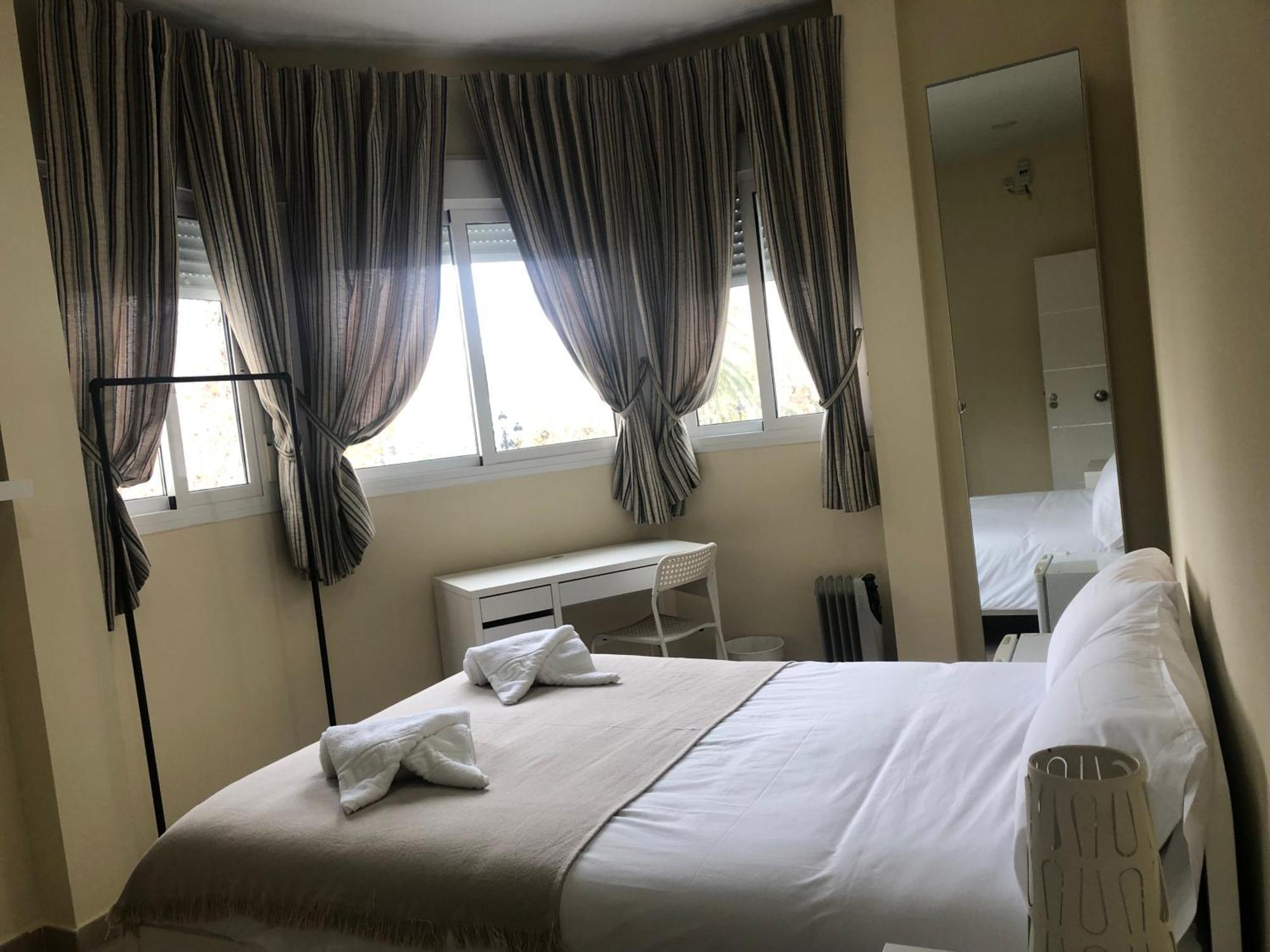 Invecar Holding Homestay Seville