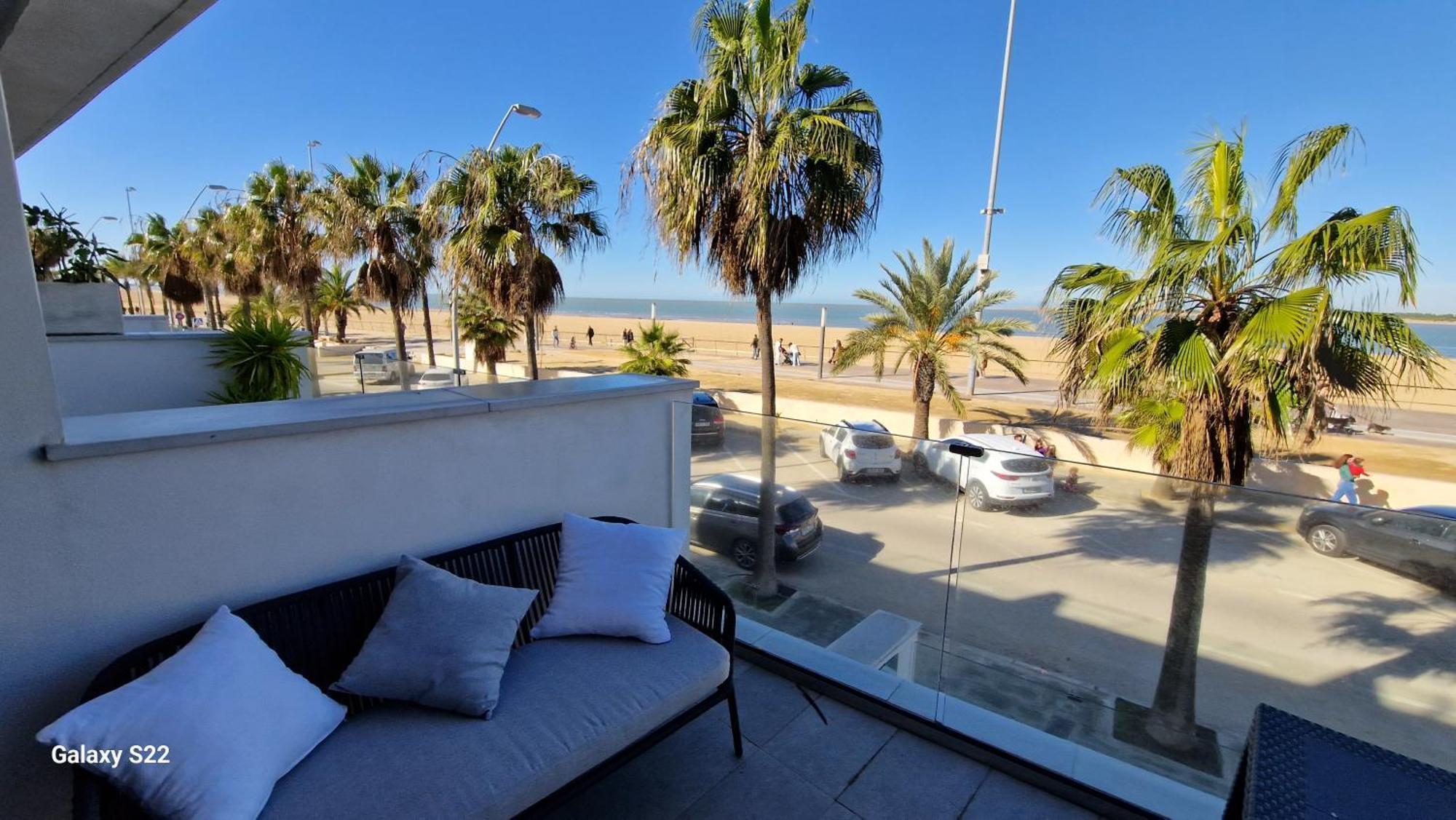Boutelou Playa Con Vistas Al Mar *