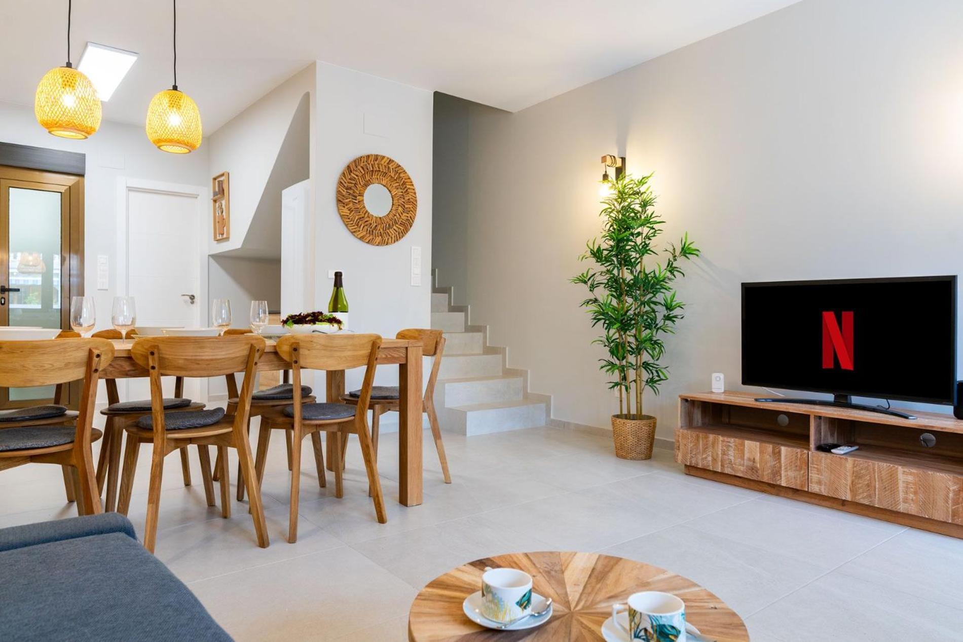 Holiday home Rentafive Gran Casa Reformada Terraza *