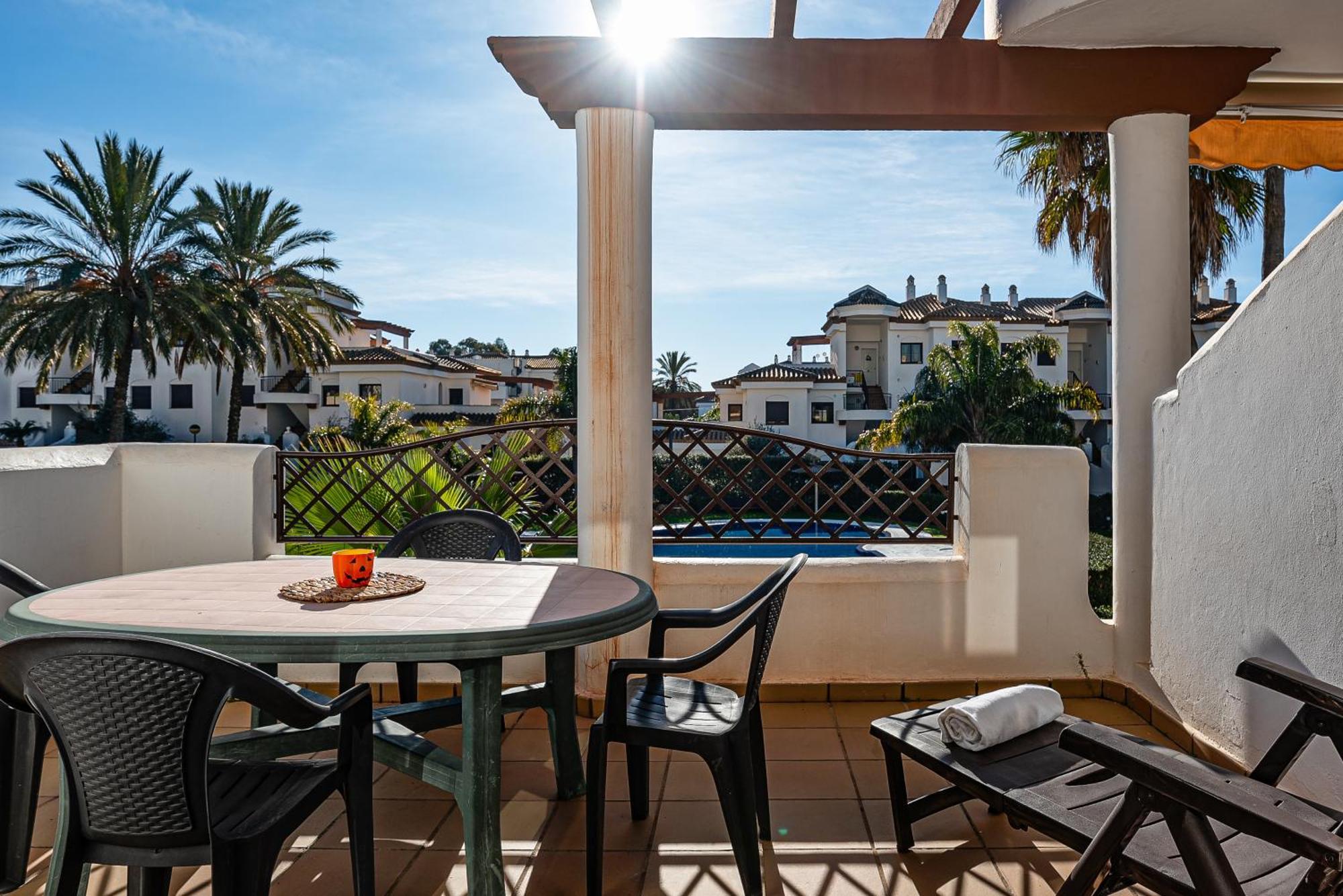 Apartamento Familiar Muy Soleado Cerca De La Playa Y Parking Incluido