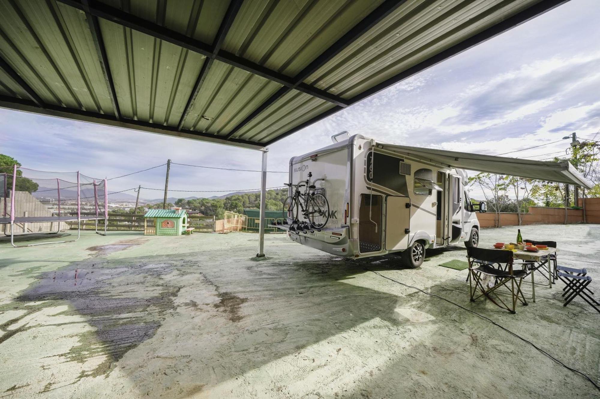 Autocaravana Cerca De Barcelona Holiday home