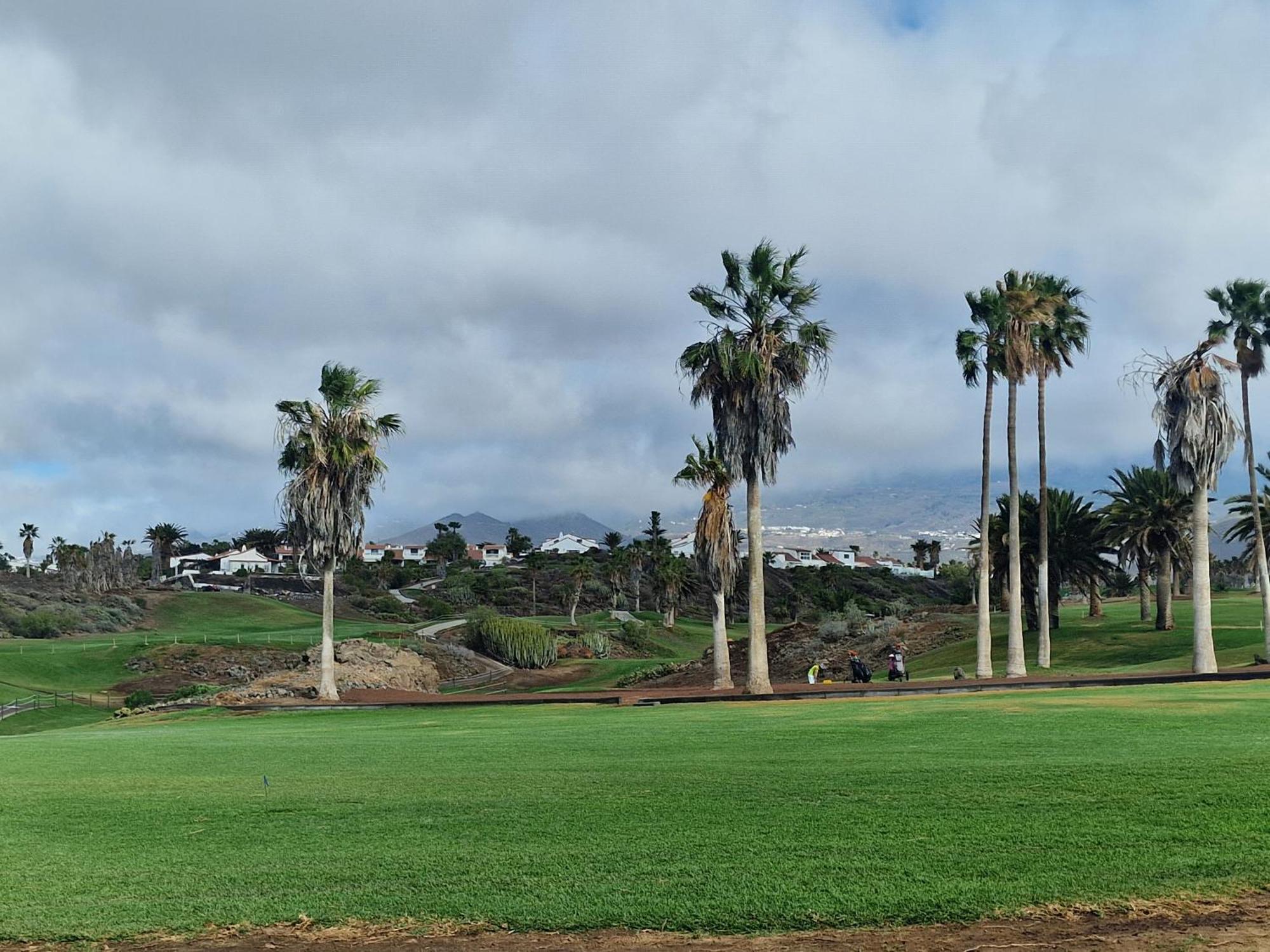 Apartamento Golf Del Sur Deluxe *