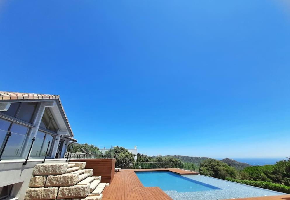 Casa Micheal - Luxury - El Cuarton,