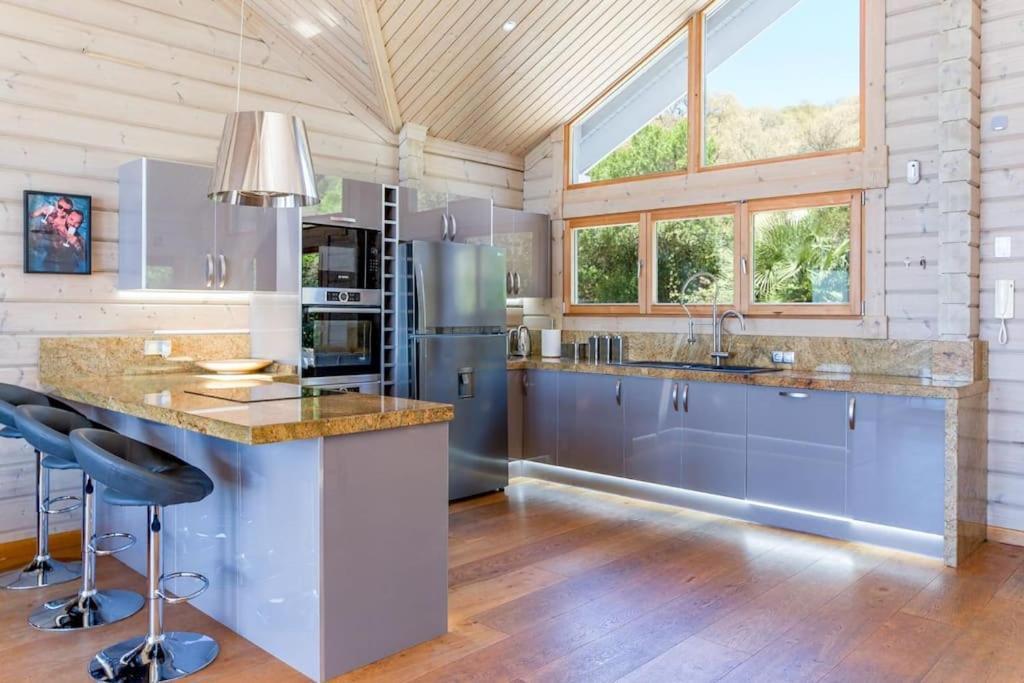 Villa Casa Micheal - Luxury - El Cuarton, *
