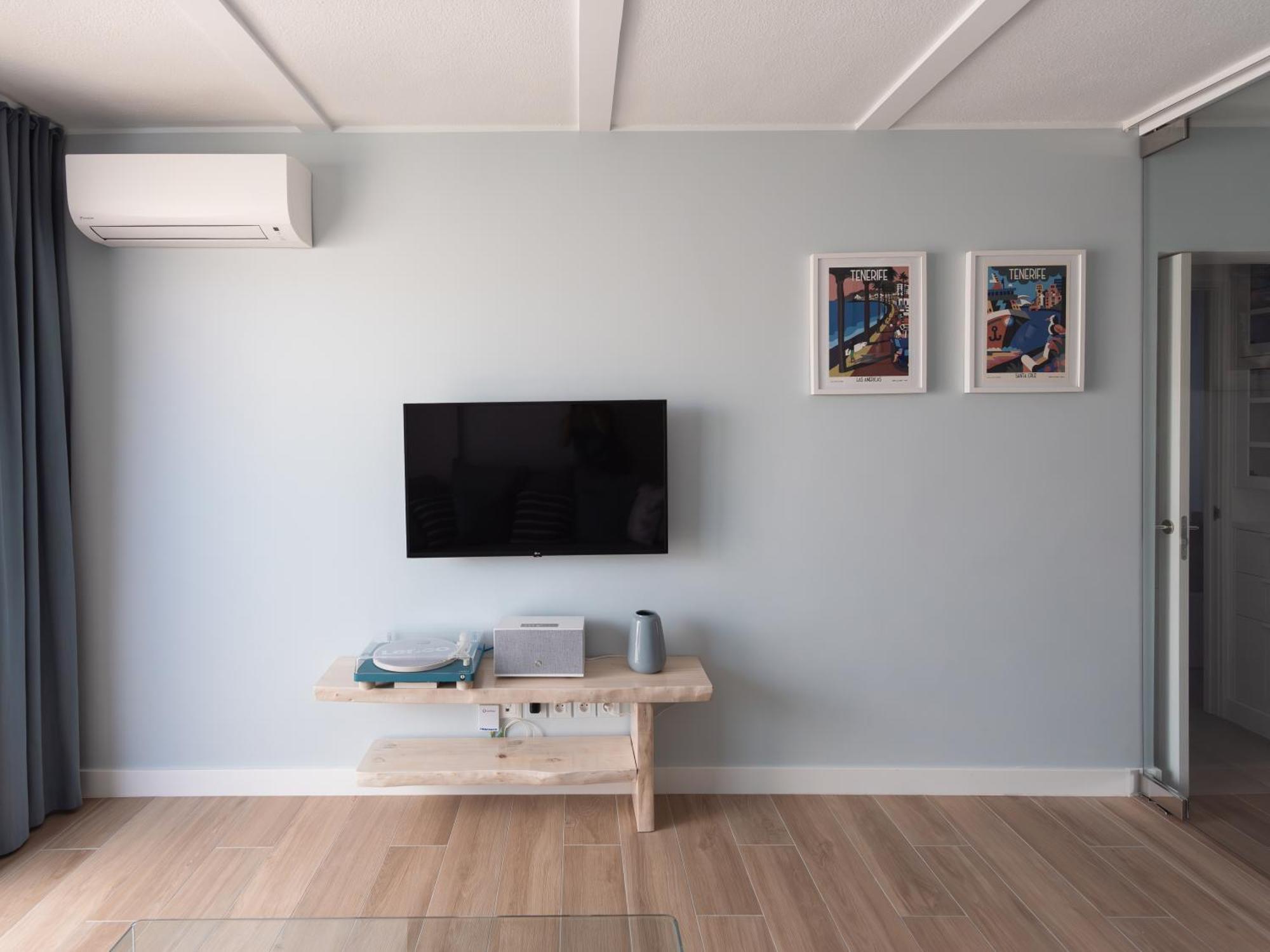 Apartamento Wow With Private Jacuzzi And 2 Terraces In Christianos