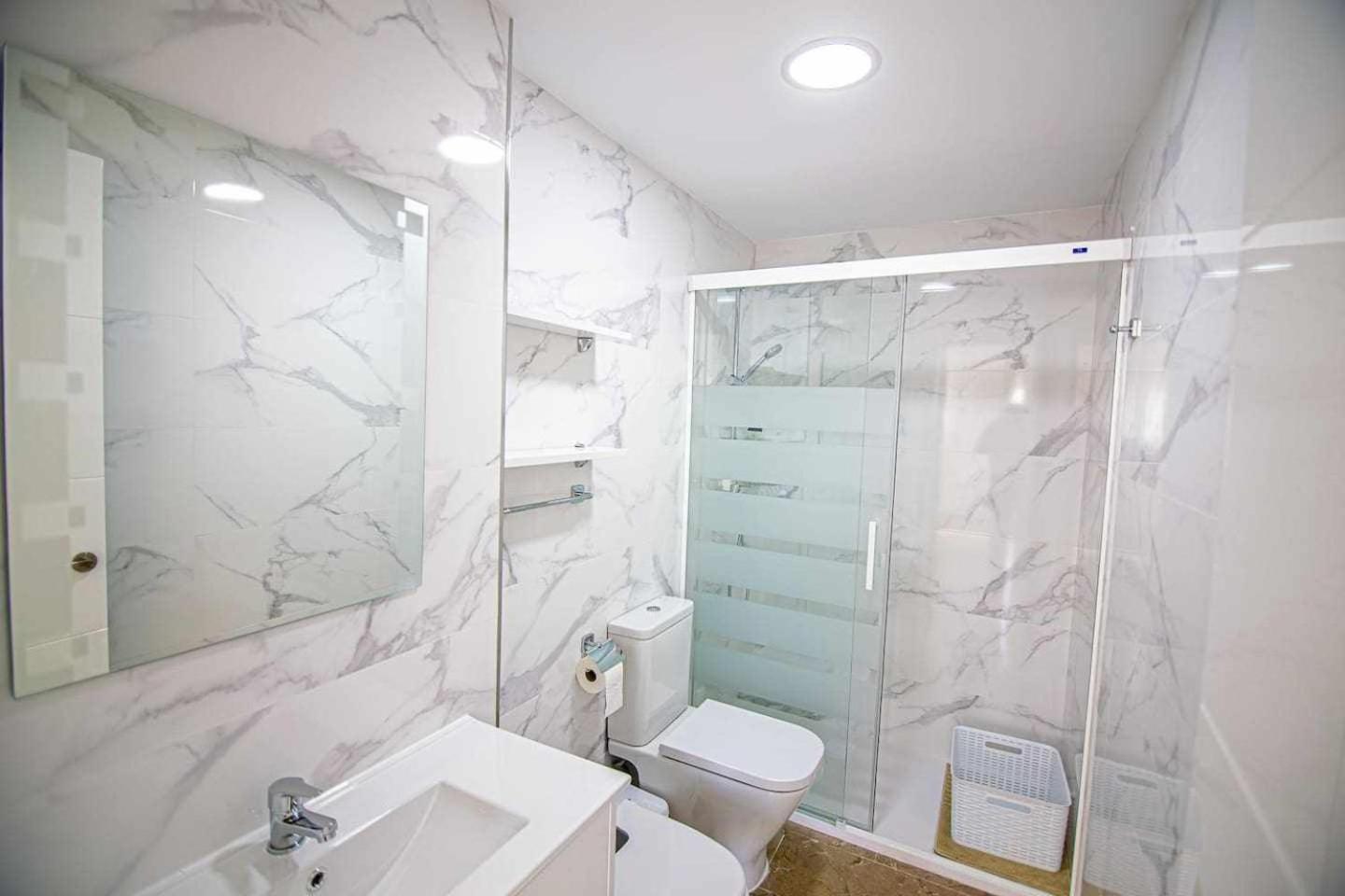 Apartment New Atico Con Piscina Playa 3 Bedrooms Parking Torremolinos