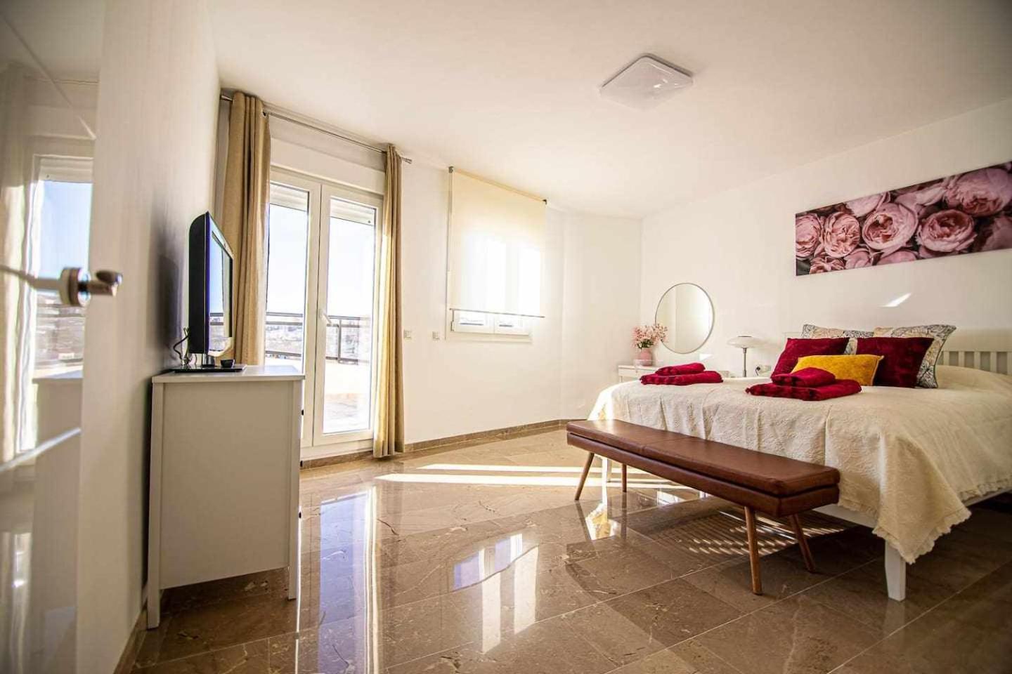 Apartment New Atico Con Piscina Playa 3 Bedrooms Parking