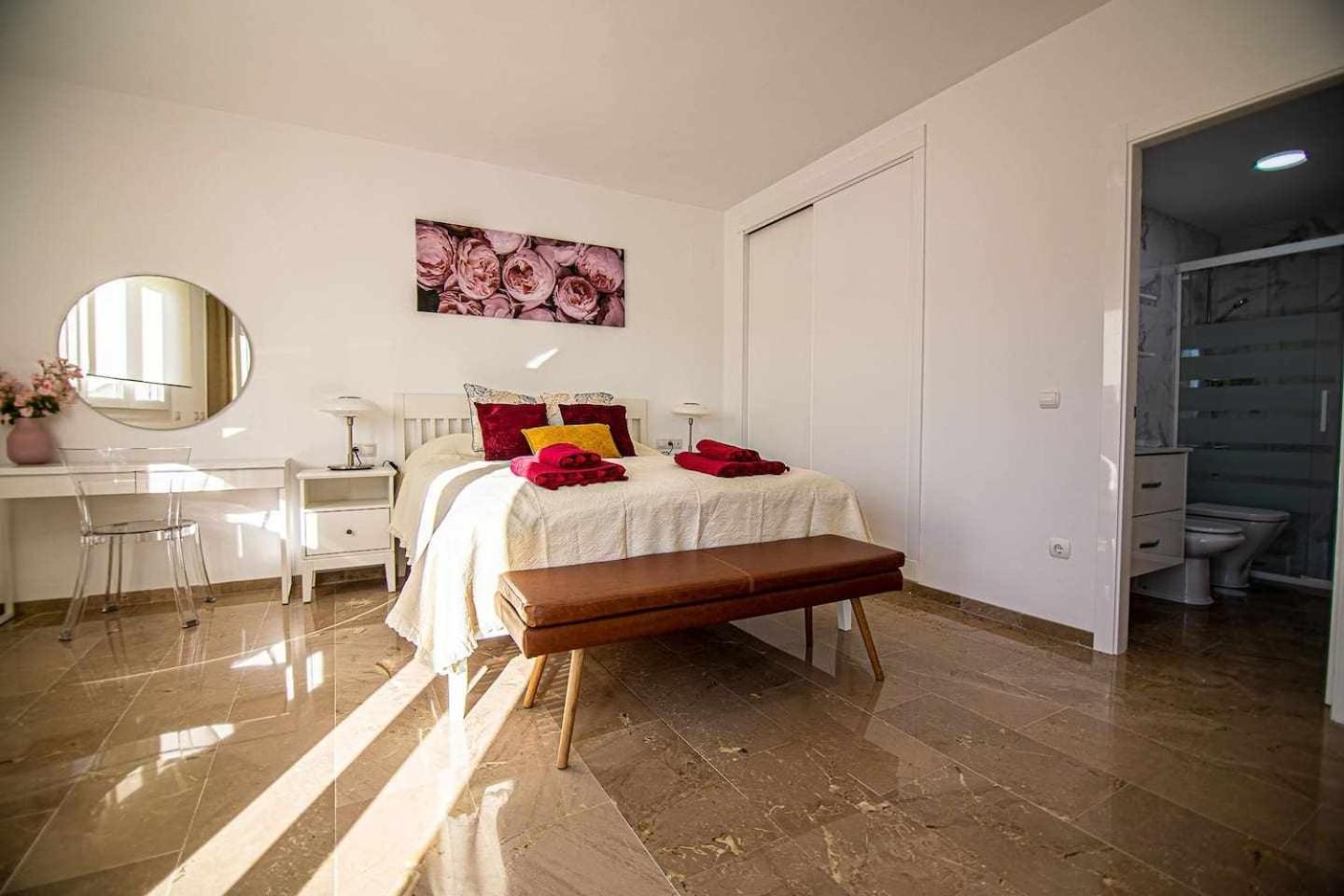 Apartment New Atico Con Piscina Playa 3 Bedrooms Parking