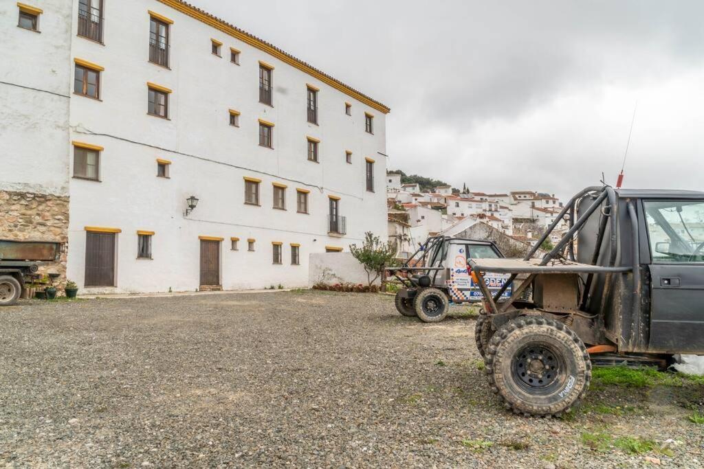 Casabenadalid. Con Piscina. Сasa de vacaciones Benadalid