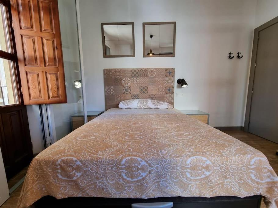 Apartment Exclusividad A Pie De La Torre De La Catedral