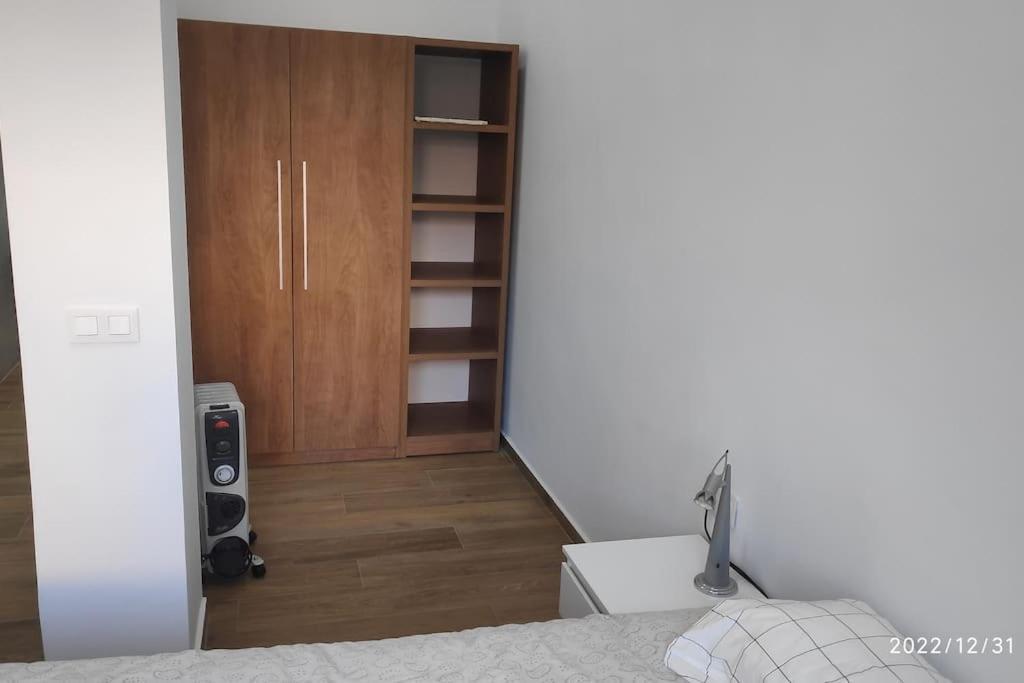Precioso Con Magnifico Patio. Apartamento Sant Feliu de Llobregat