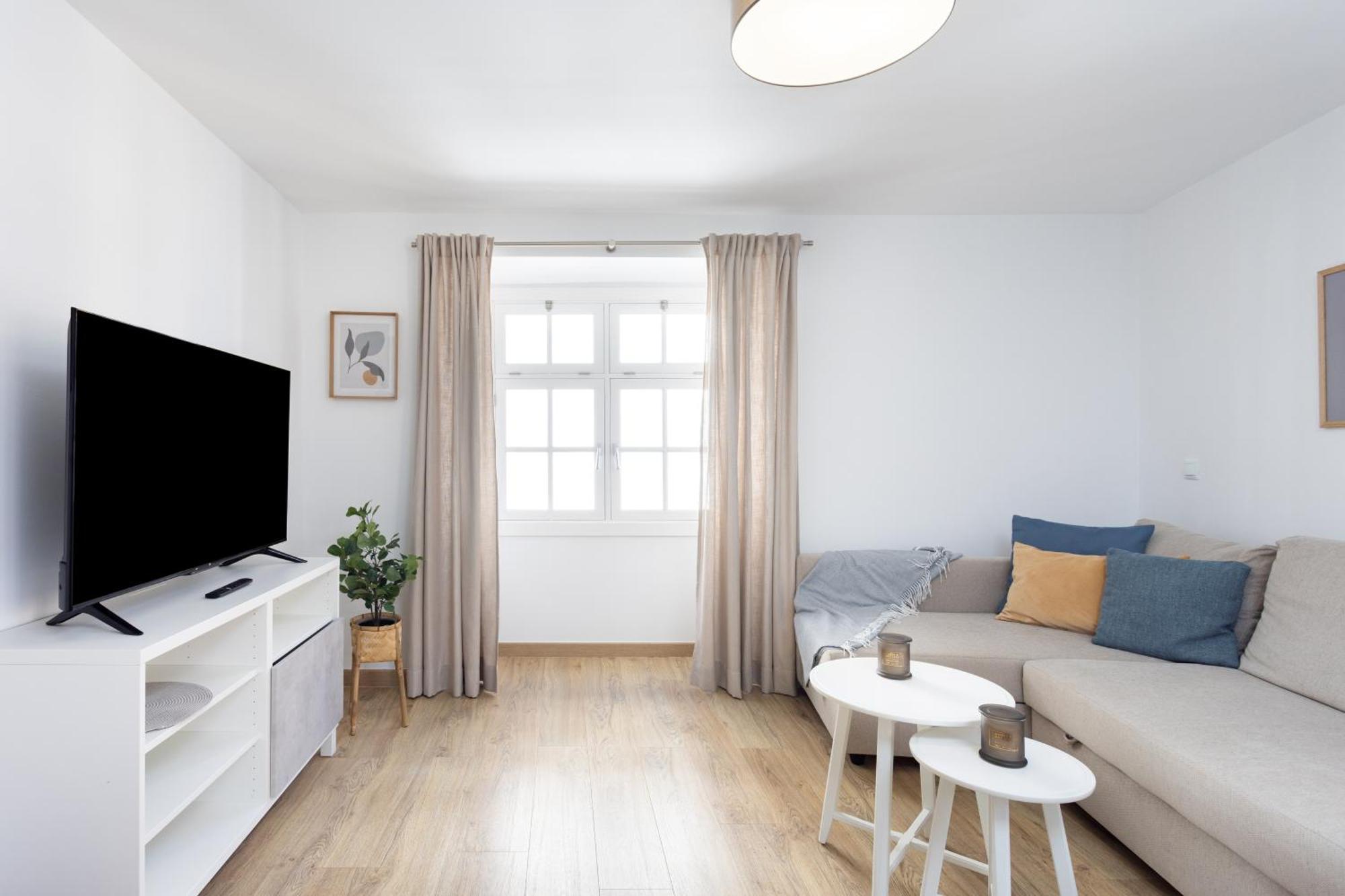 Casacharco - New Design & Spacious, In Historic Heart Of Puerto Apartment