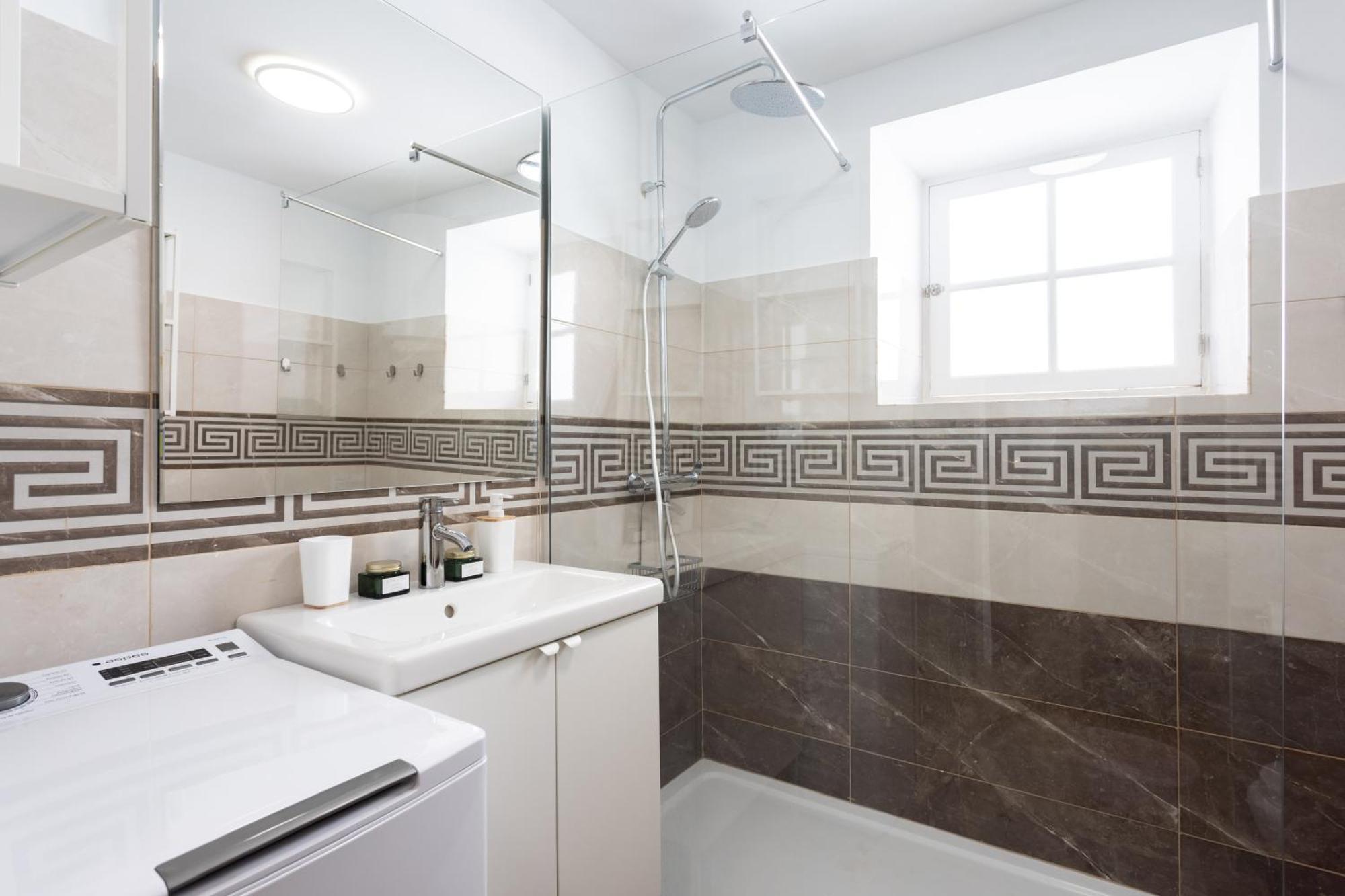 Casacharco - New Design & Spacious, In Historic Heart Of Puerto Apartment
