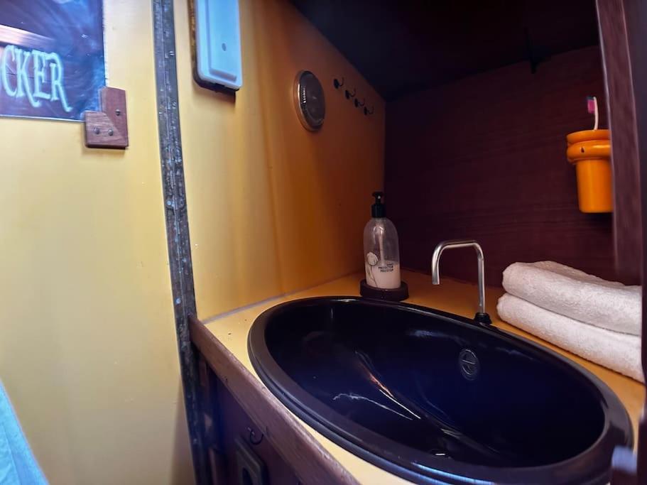 The Captains Locker - 30ft Yacht San Miguel de Abona