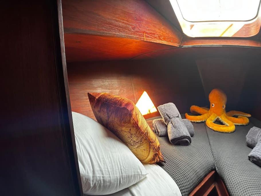 The Captains Locker - 30ft Yacht San Miguel de Abona