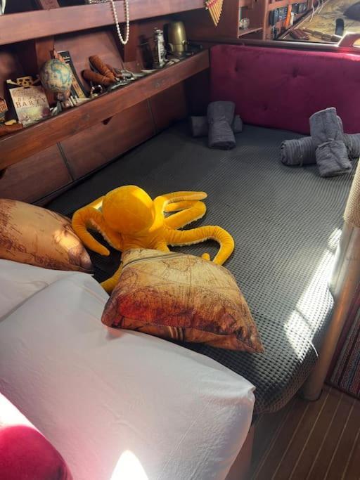 Hotel en barco The Captains Locker - 30ft Yacht