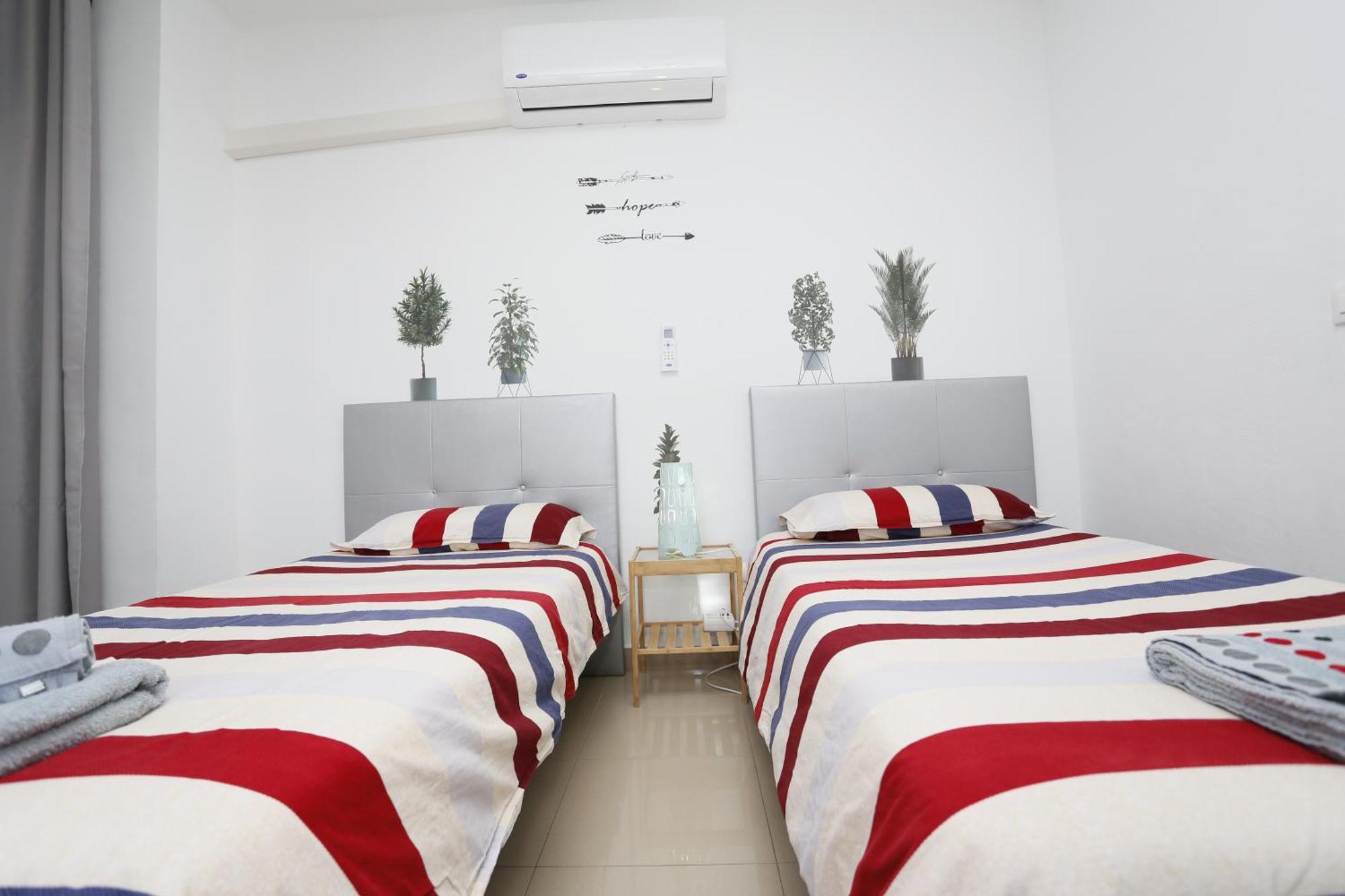 Masvacation Duna Exerlsior 3room,pool Apartment *