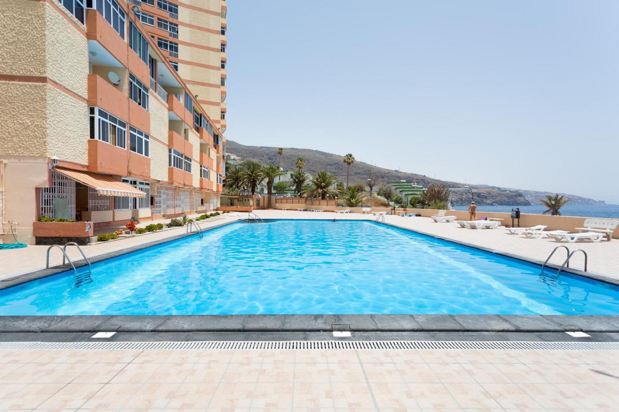 Сasa de vacaciones Frontline Duplex Arenitas With Pool