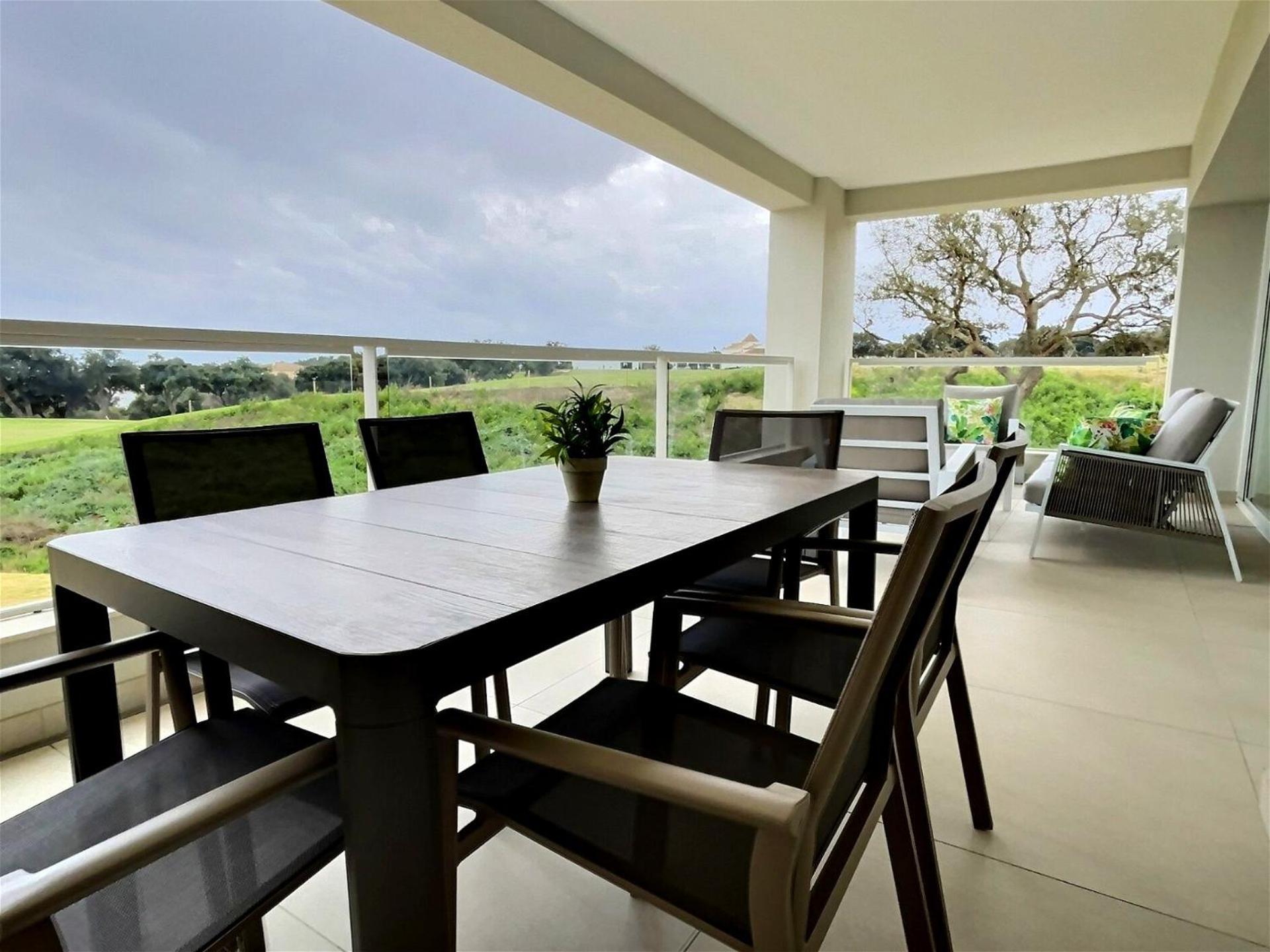 Apartamento Experience Unrivalled Luxury At Emerald Greens Your Exclusive Retreat In The Heart Of San Roque Club *