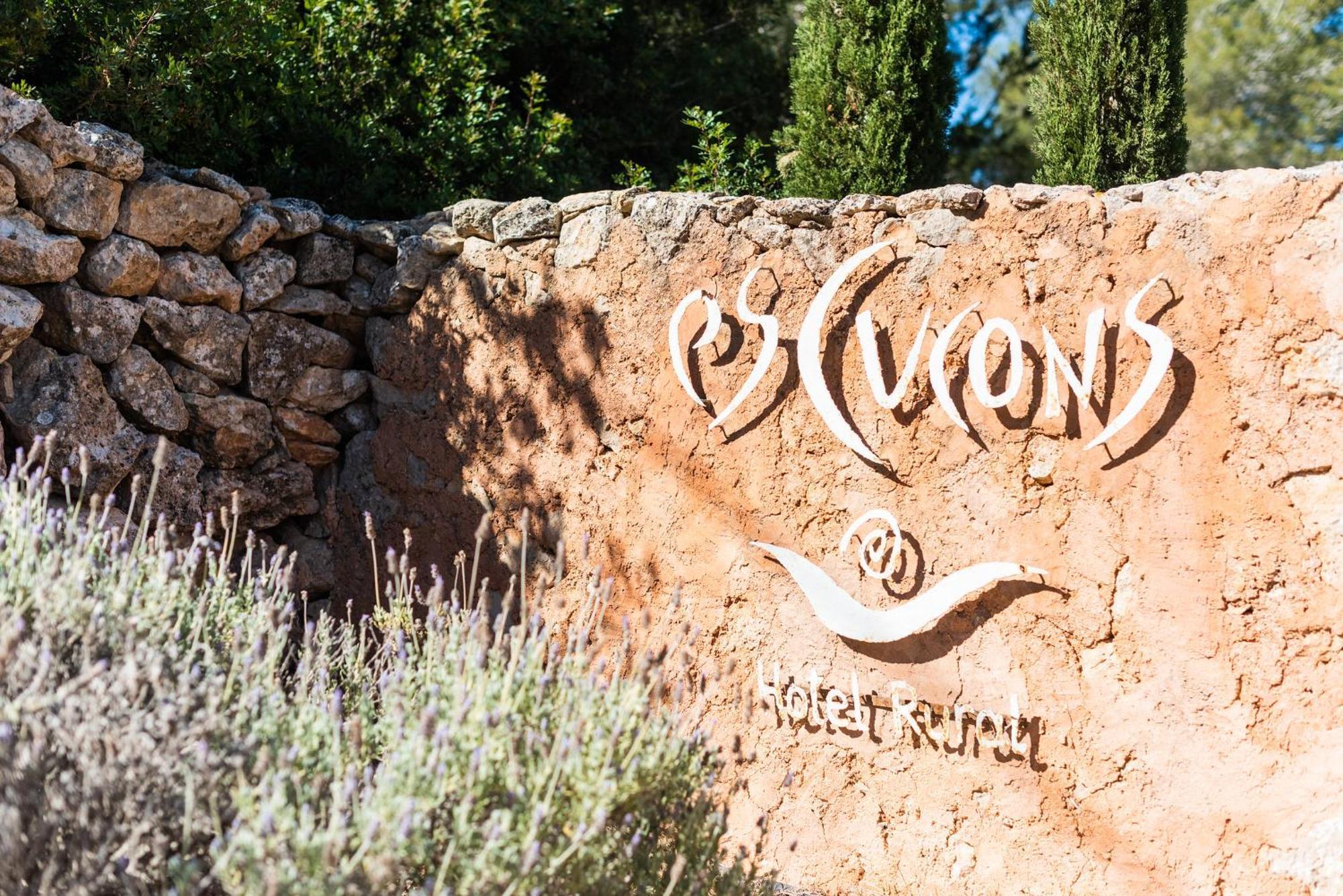 Es Cucons Rural Casa rural
