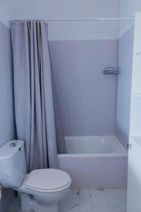Acogedora Casa En Abades En Tranquila Urbanizacion Holiday home