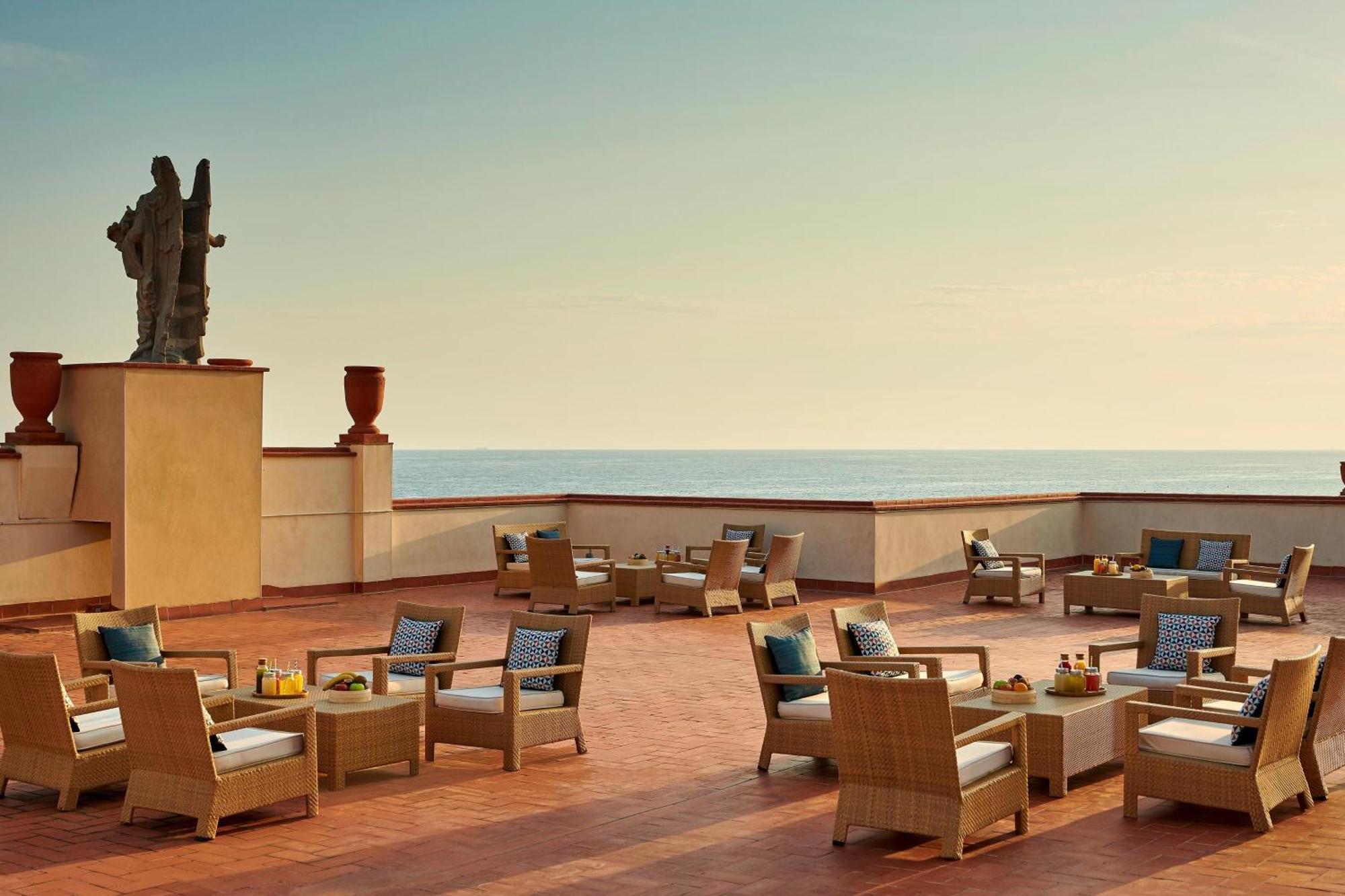 Le Meridien Ra And Hotel