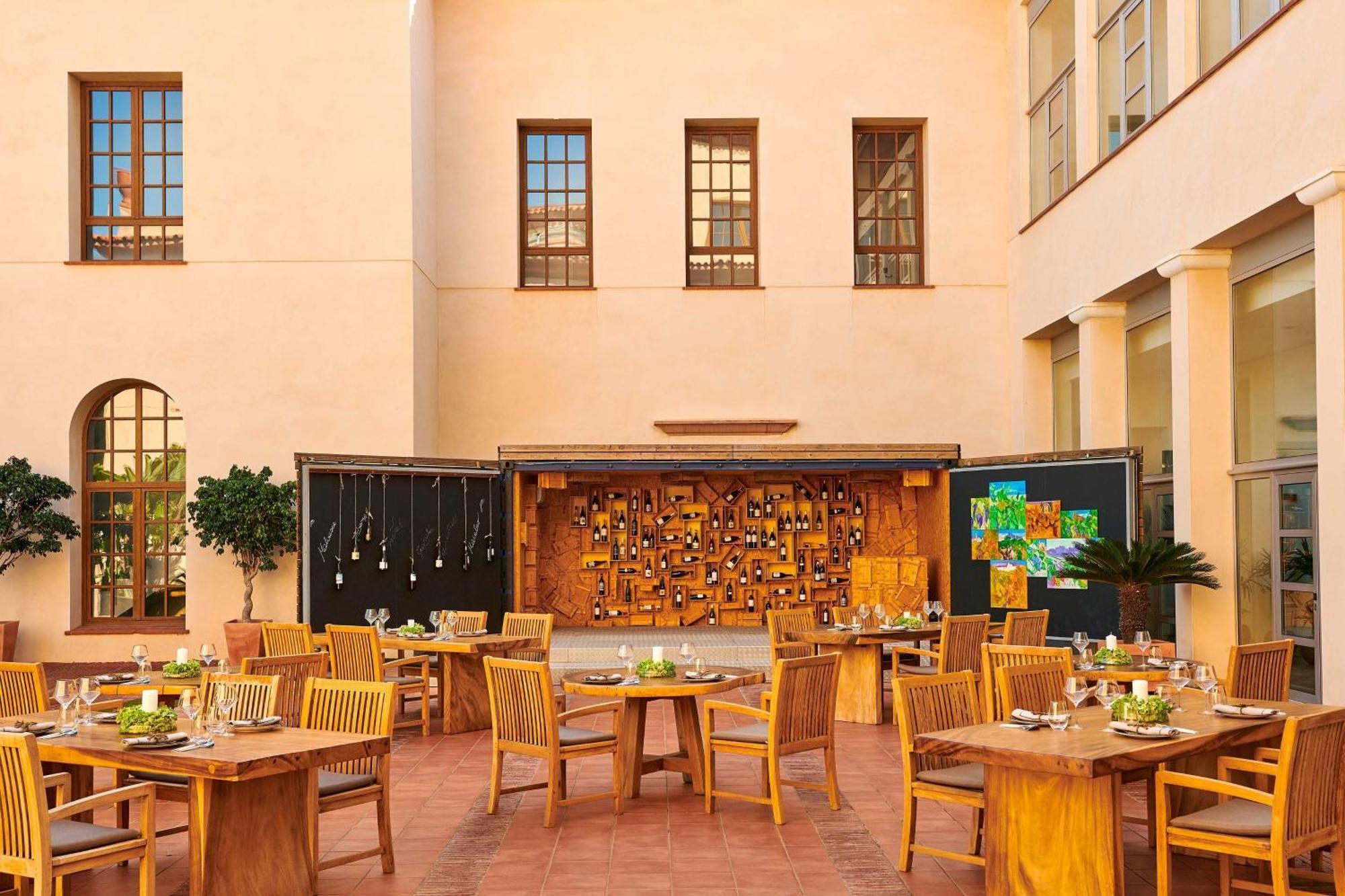 Le Meridien Ra And