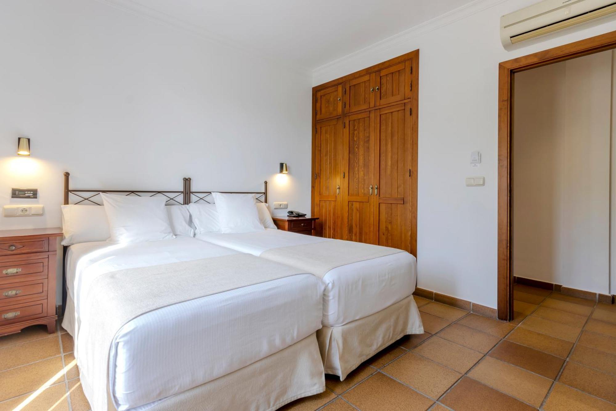 La Muralla Guest house