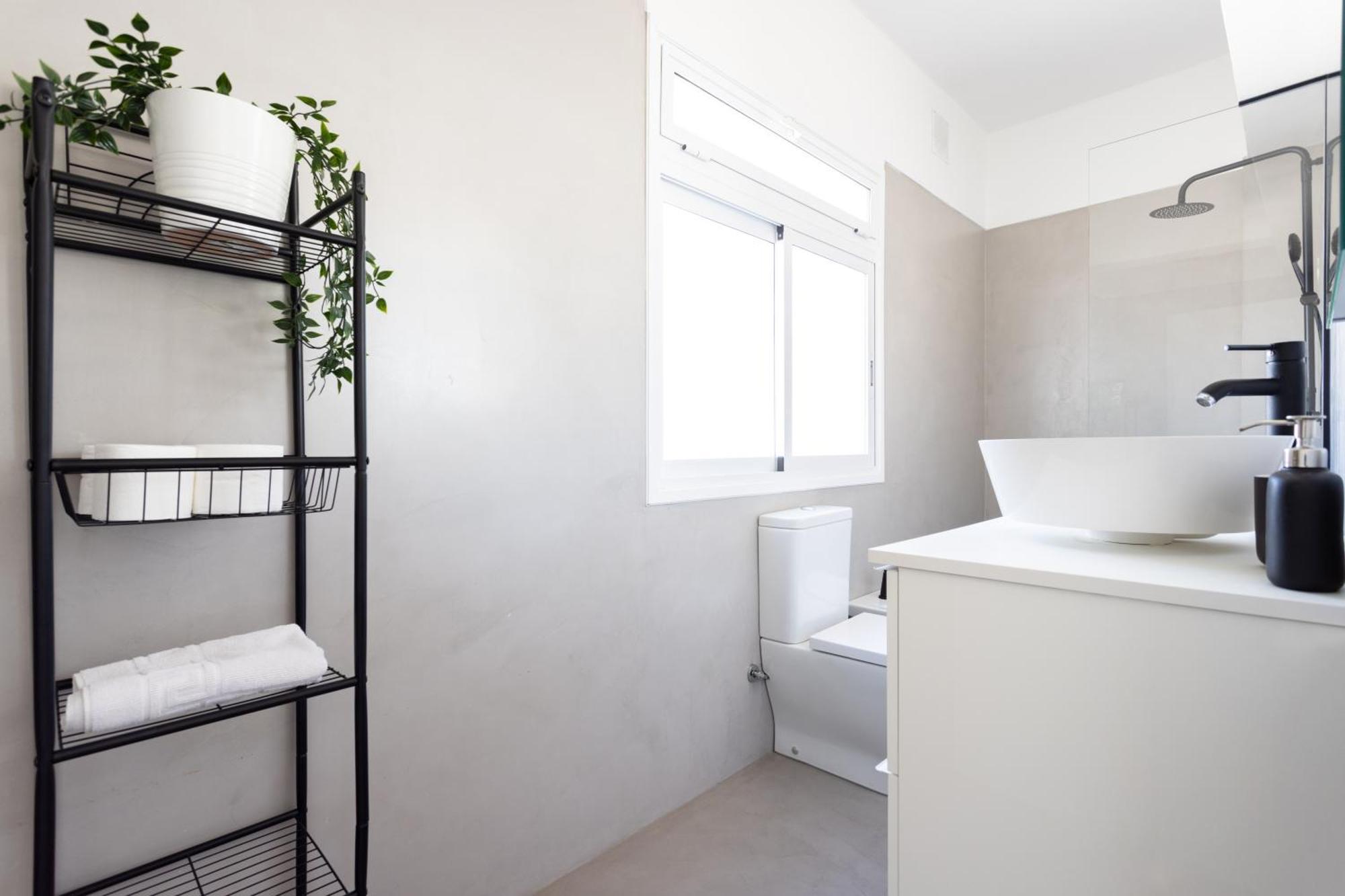 Home2book Stylish & Bright Apt, Cruz Center Apartment *