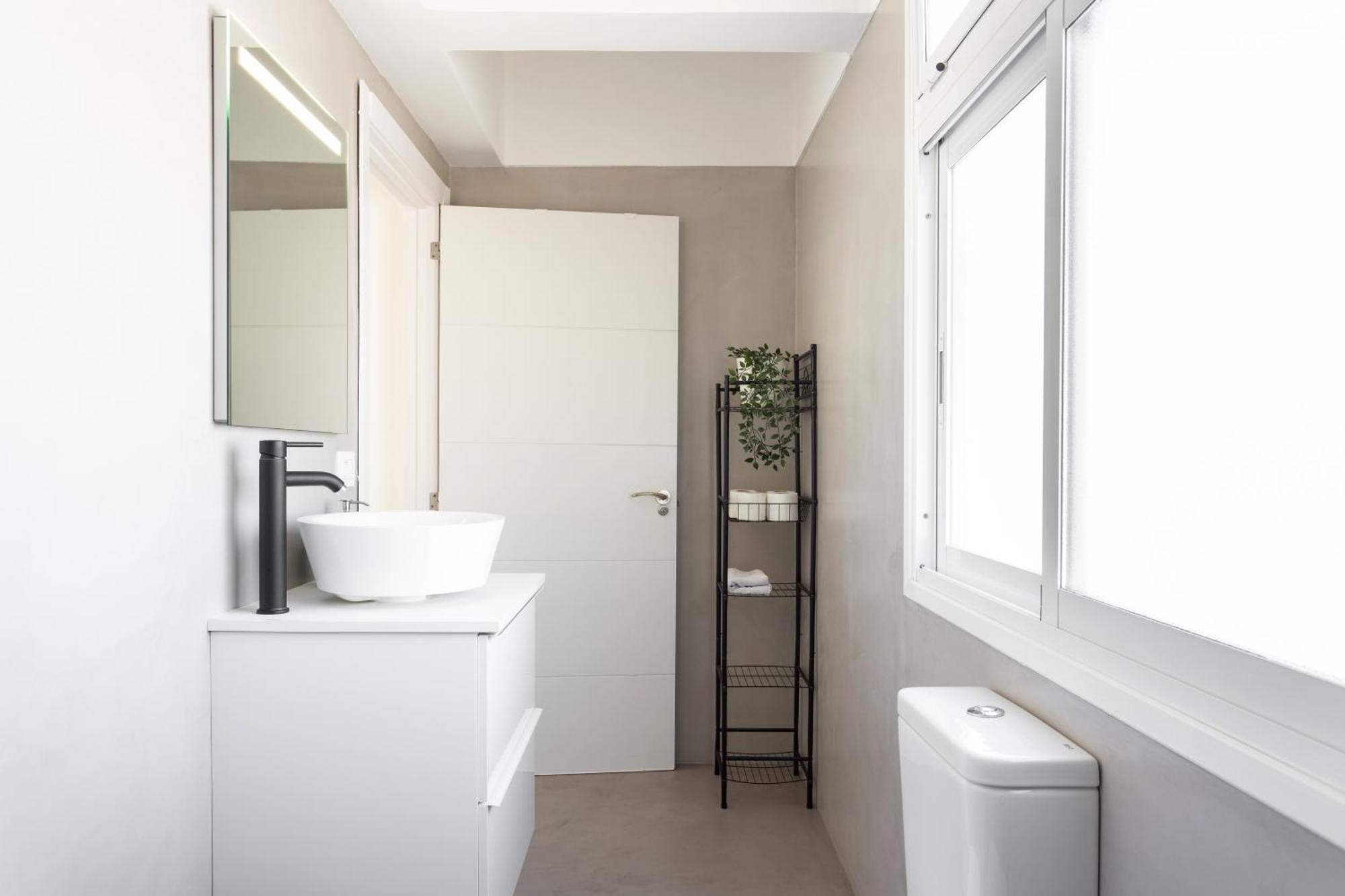 Apartment Home2book Stylish & Bright Apt, Cruz Center