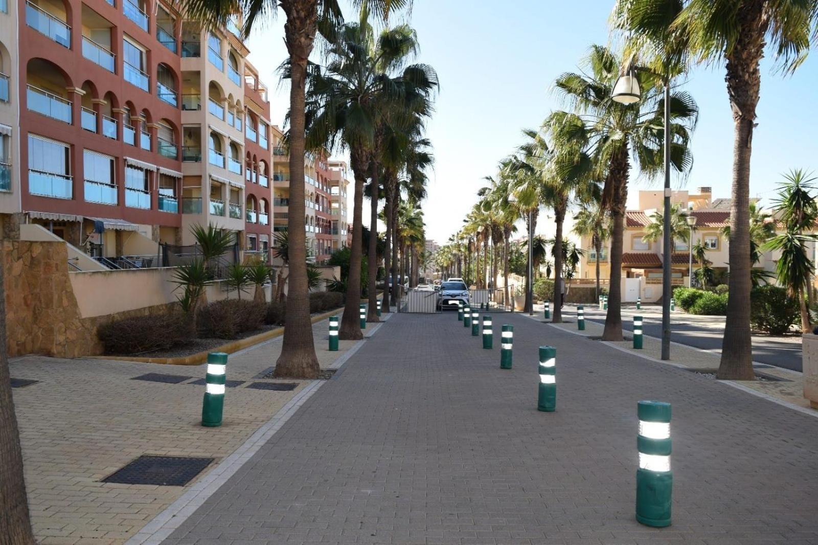 Apartamento Two Bed Floor Alta Entinas Close To The Beach.